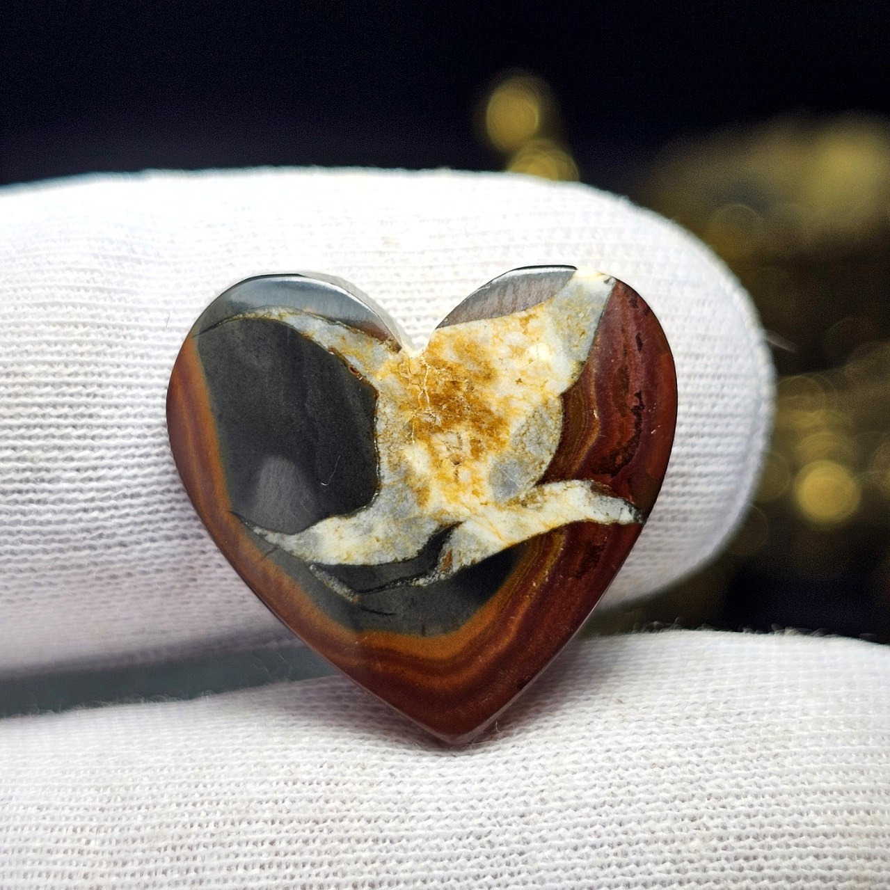 نگین سنگ طبیعی سپتارین معدنی تراش قلبی کد S3361