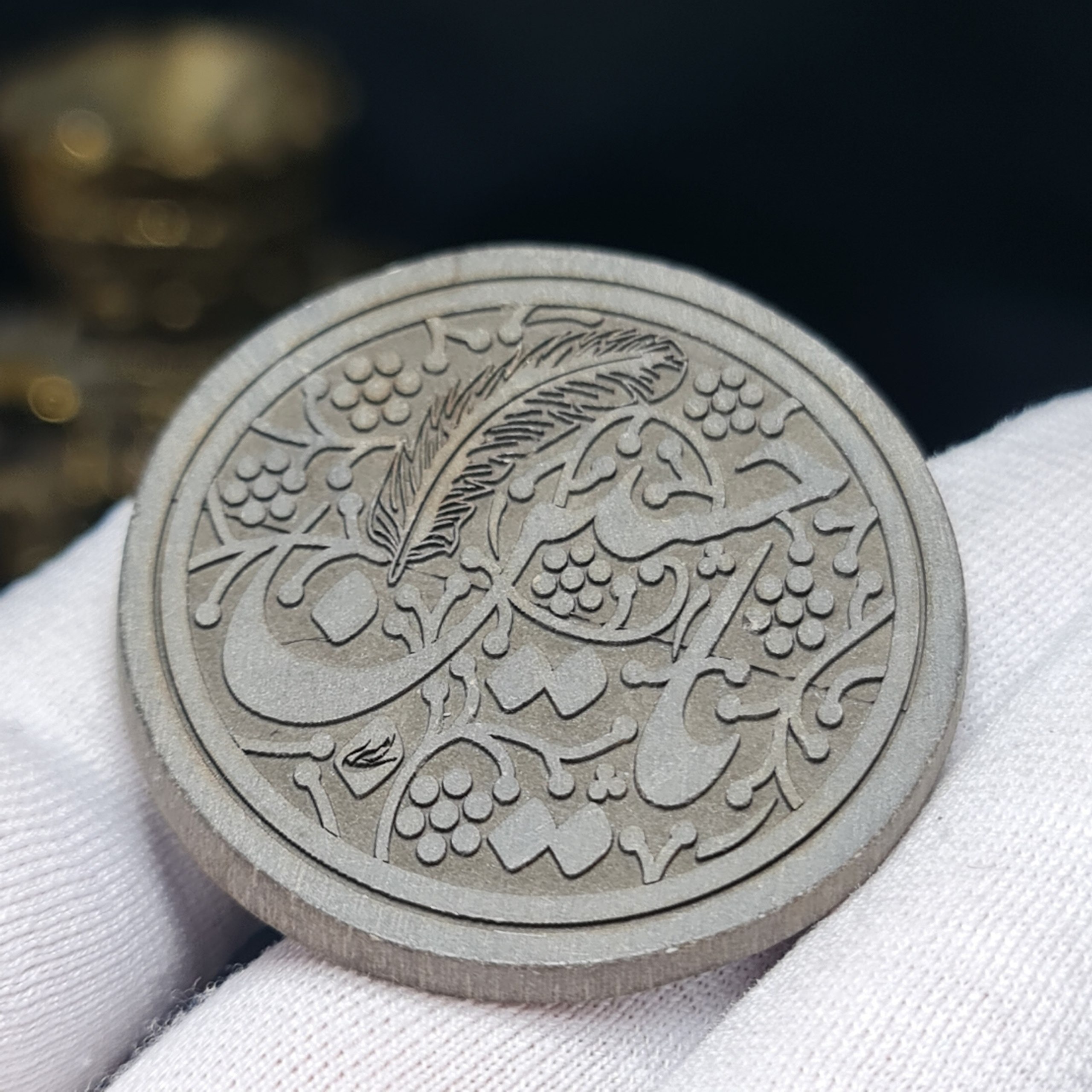 نگین درشت سنگ حدید سماقی معدنی کد T2516