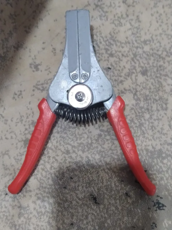 سیم لخت کن اتوماتیک توسن مدل T5010-WS1032A10 اینچ