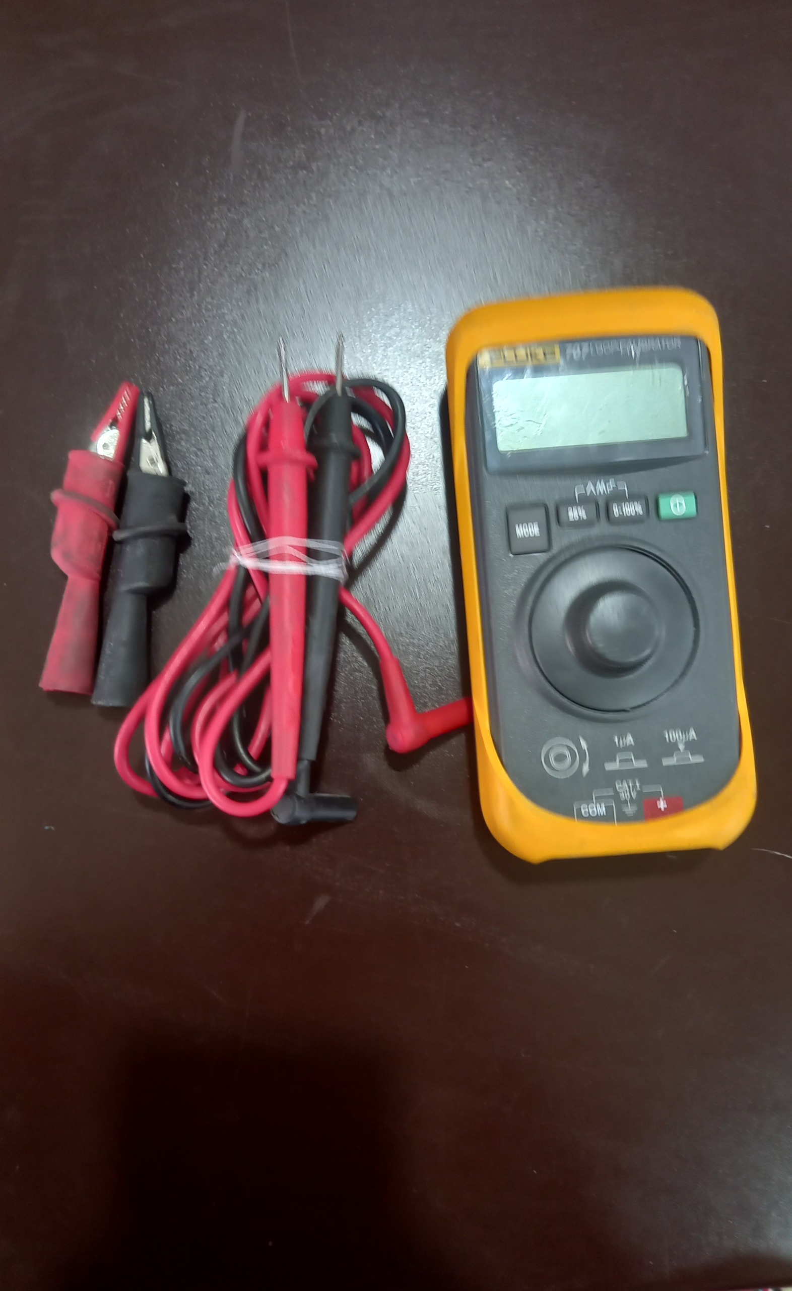 کالیبراتور جریان و ولتاژ 707 فلوک