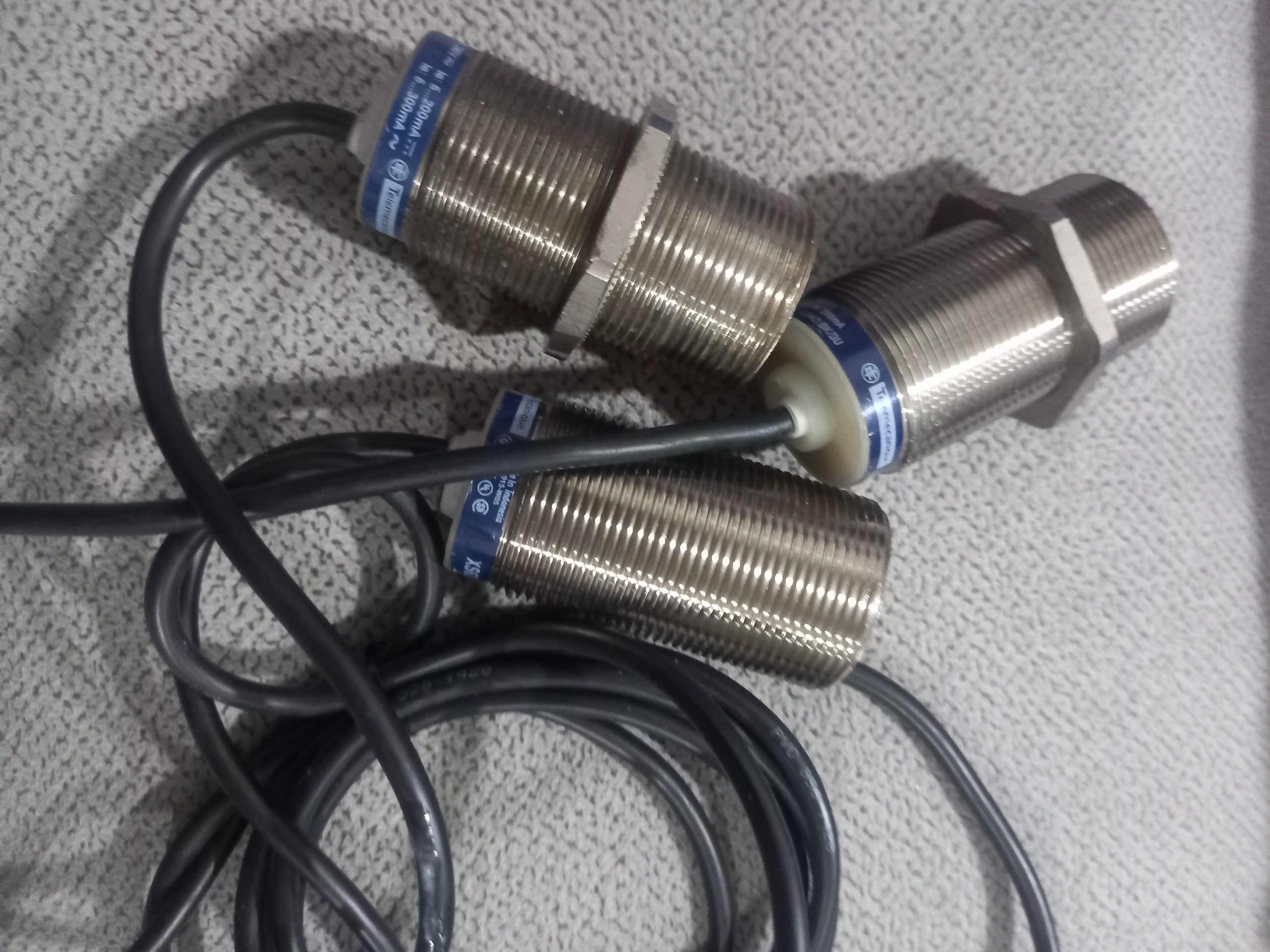 سنسور القایی XS630B1PAL2 تله مکانیک