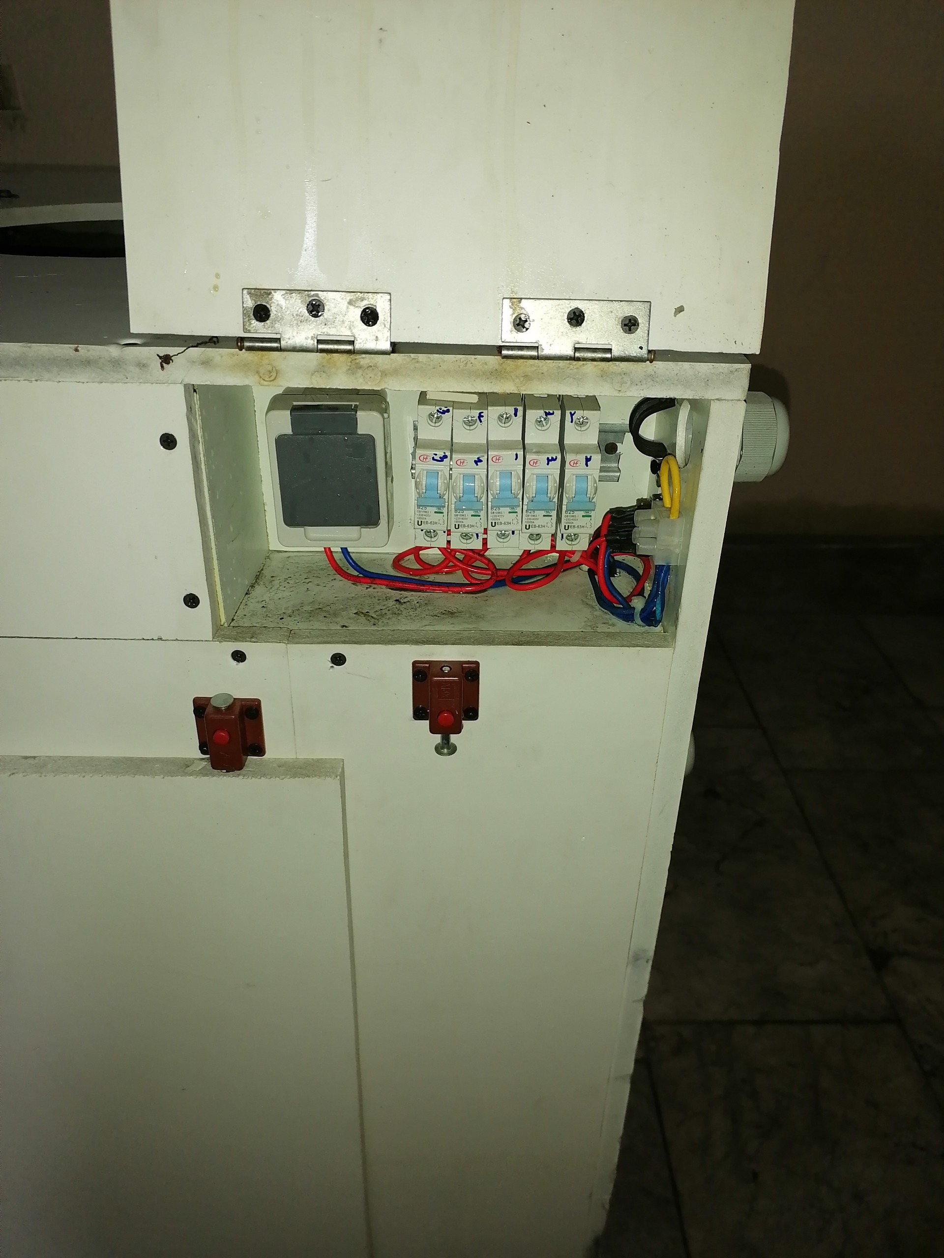 باکس ماینر 4 ظرفیتی