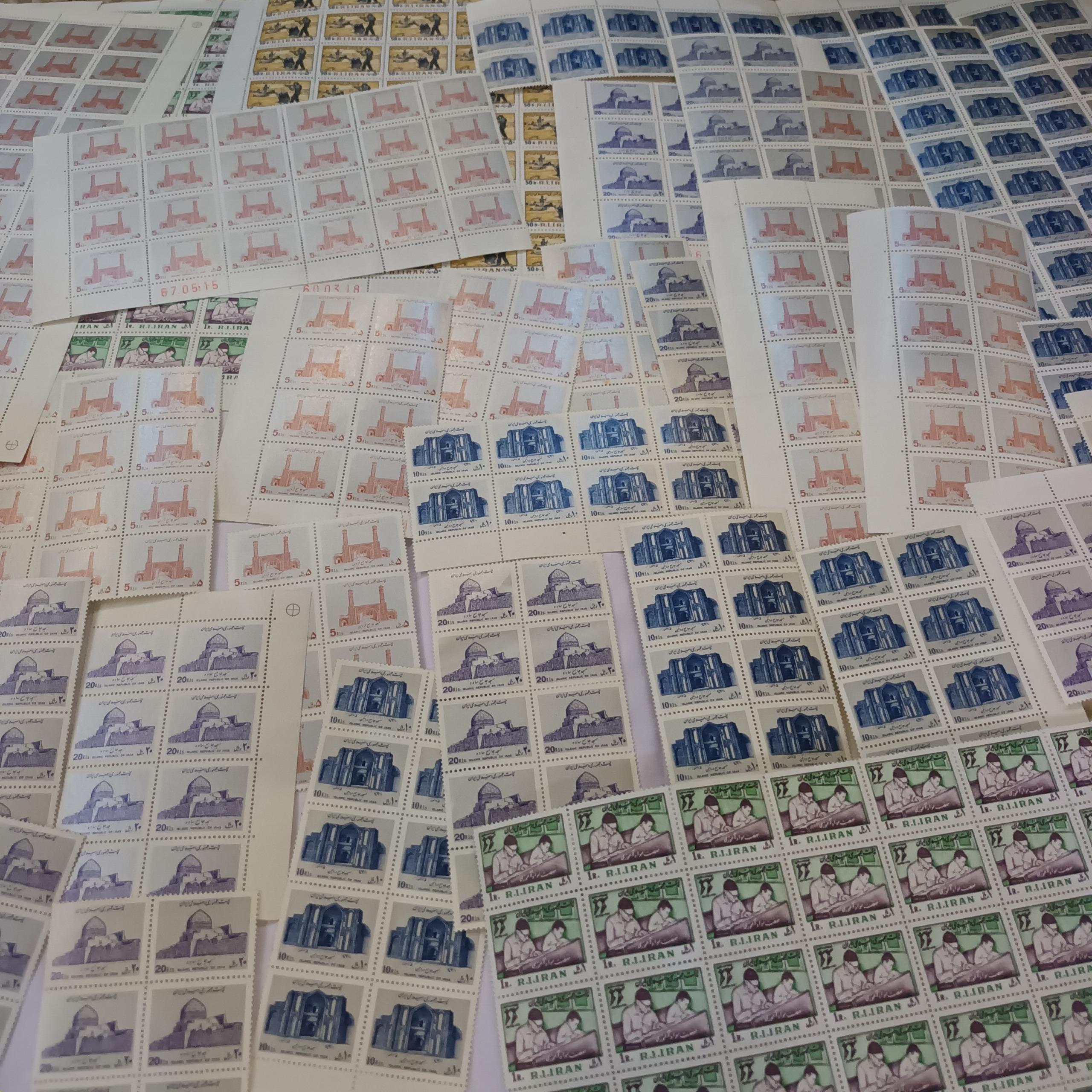 3000 عدد تمر پستی جمهوری