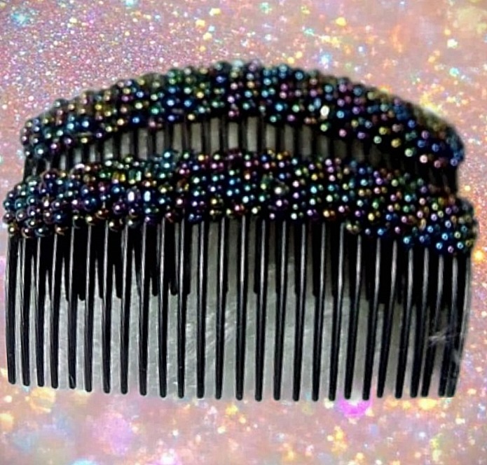 یک جفت شانه نشکن هفت رنگ