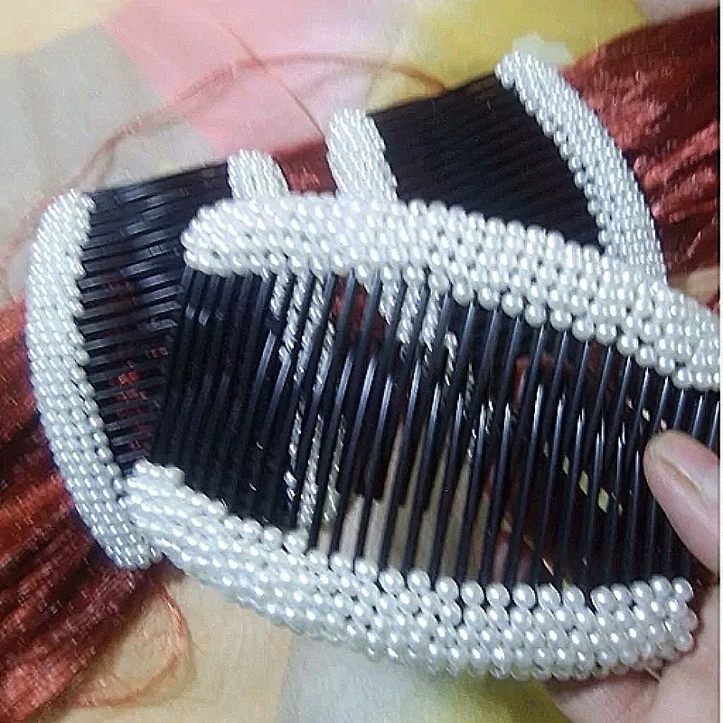 یک جفت شانه نشکن مروارید دوزی
