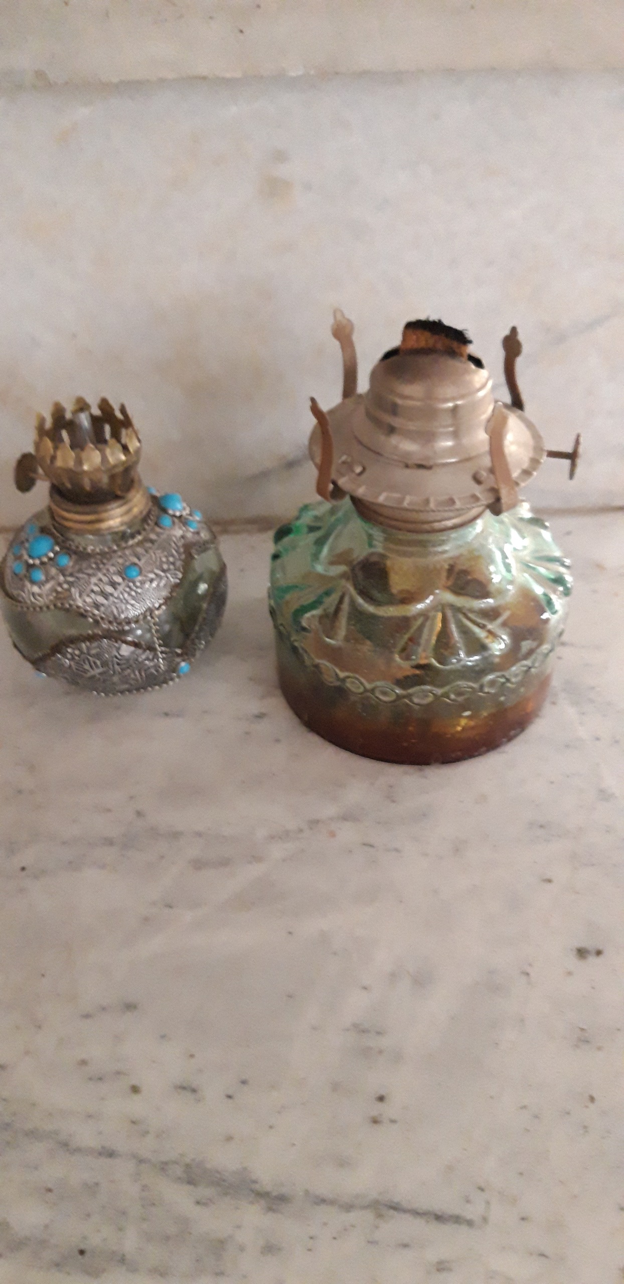 چراغ گرد سوز قدیمی  چراغ کوچک زیبا