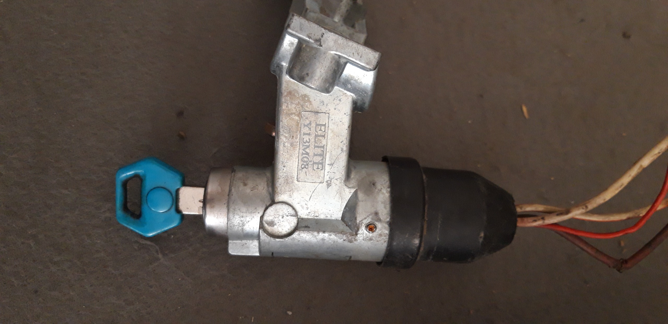 سویچ استارت پیکان