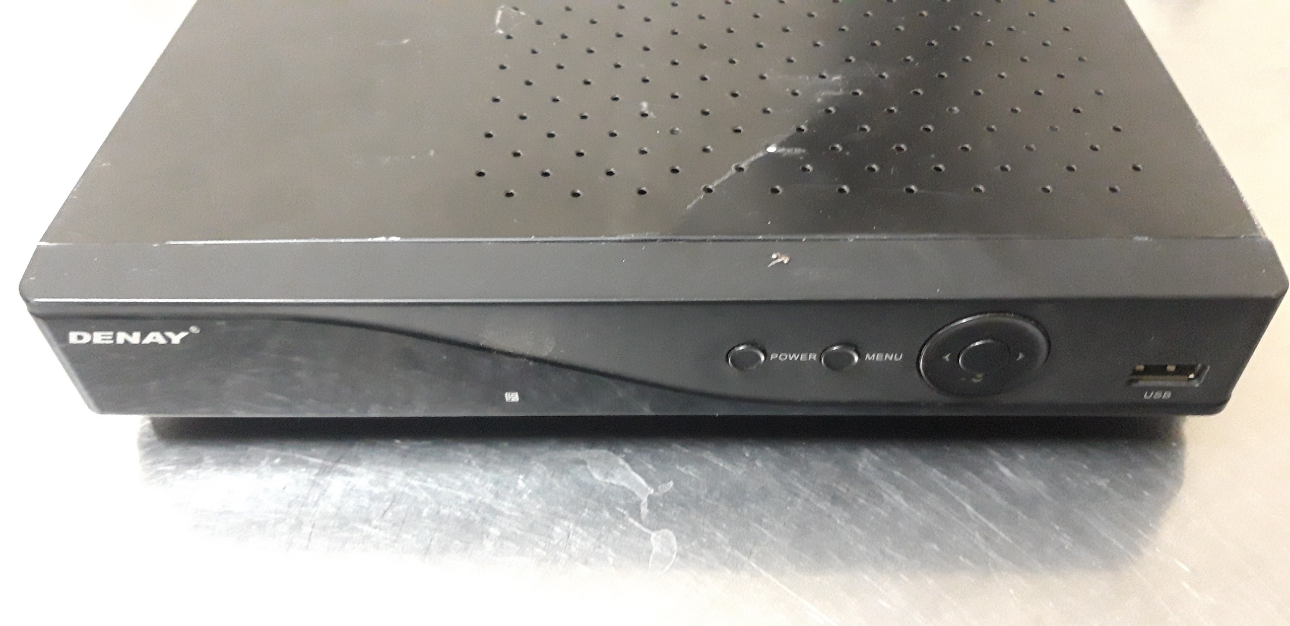 گیرنده دیجیتال تلویزیون برند دنای توضیج توجه