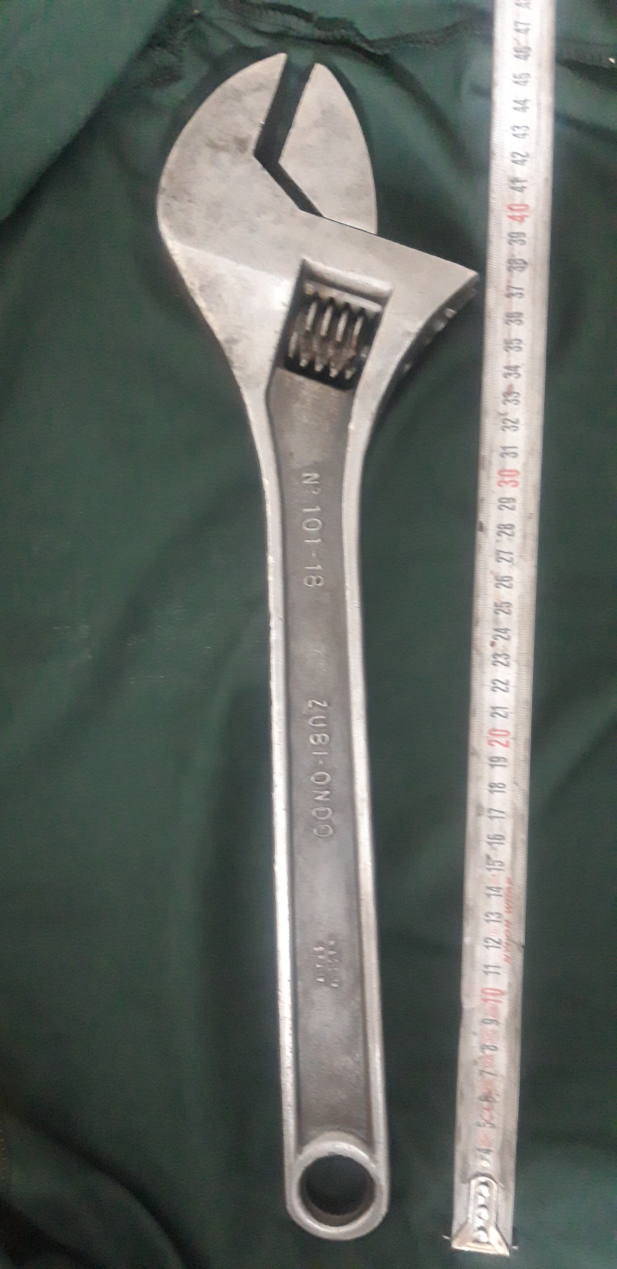 اچار فرانسه غول پیکر زوبی اسپانیا نایاب توضیح