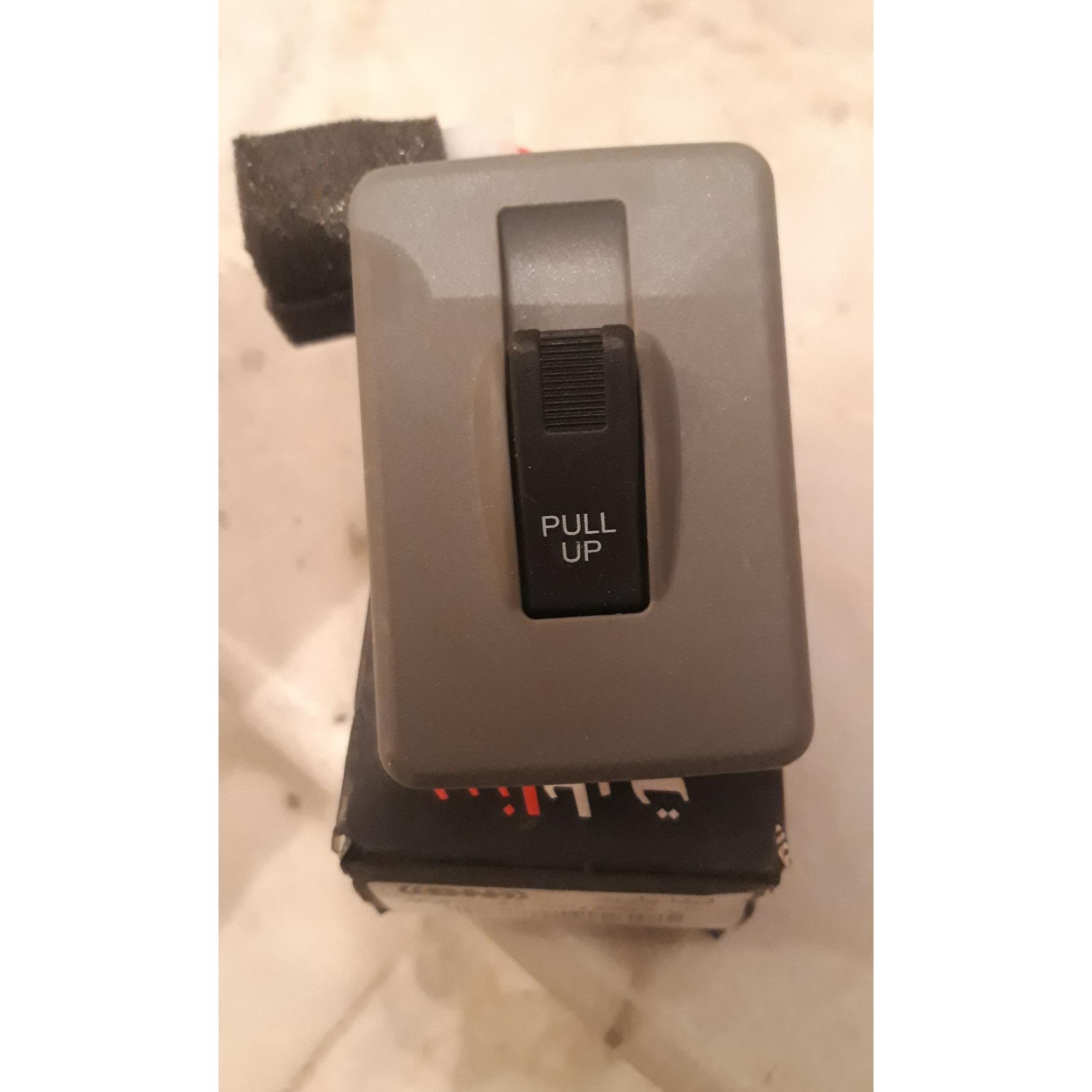 کلید شیشه بالابر پراید خط تولید فابریک قدیمی