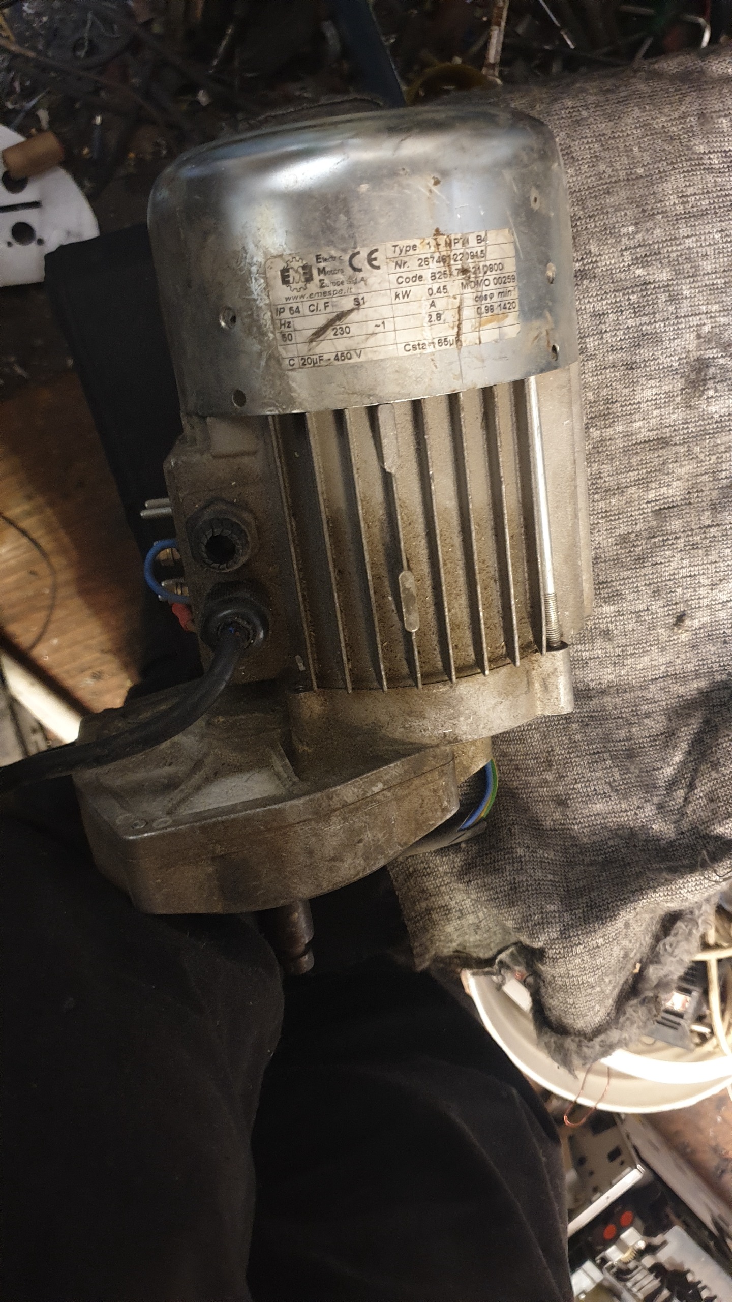 موتور گیربکس تکفار