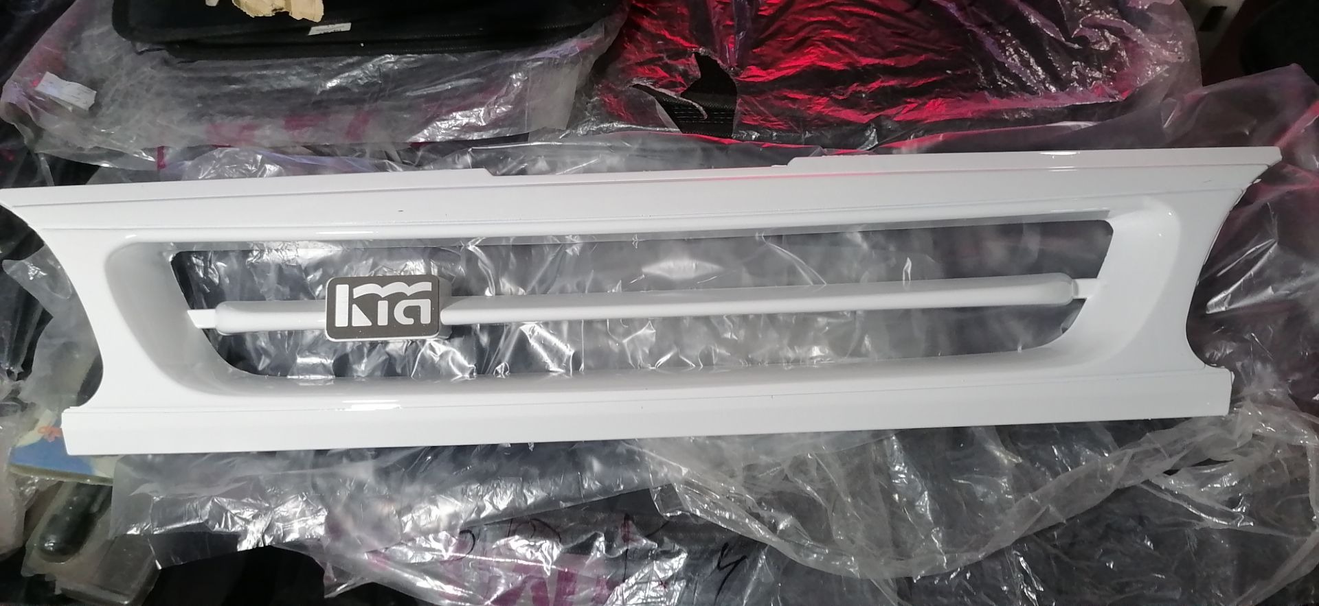 جلو پنجره پراید آرم بغل رنگ سفید