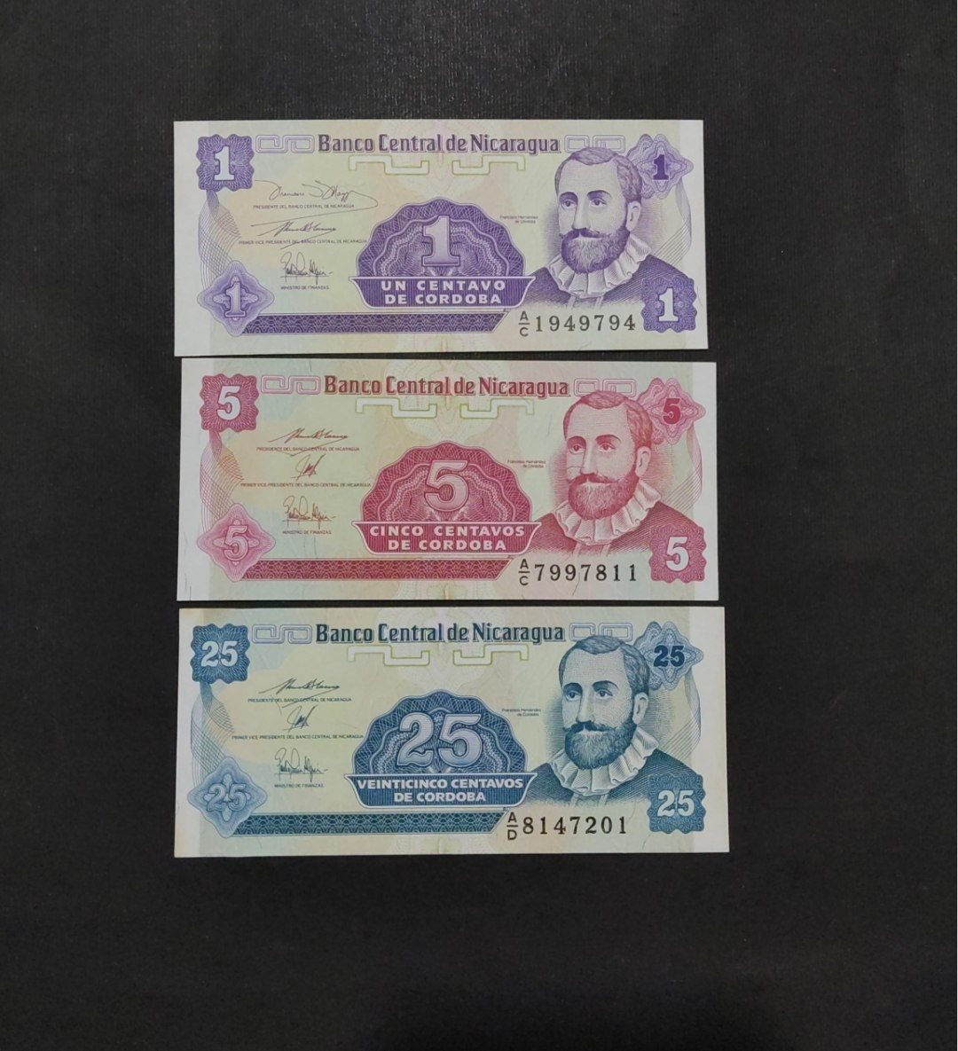 نیم ست اسکناس های نیکارا گوئه