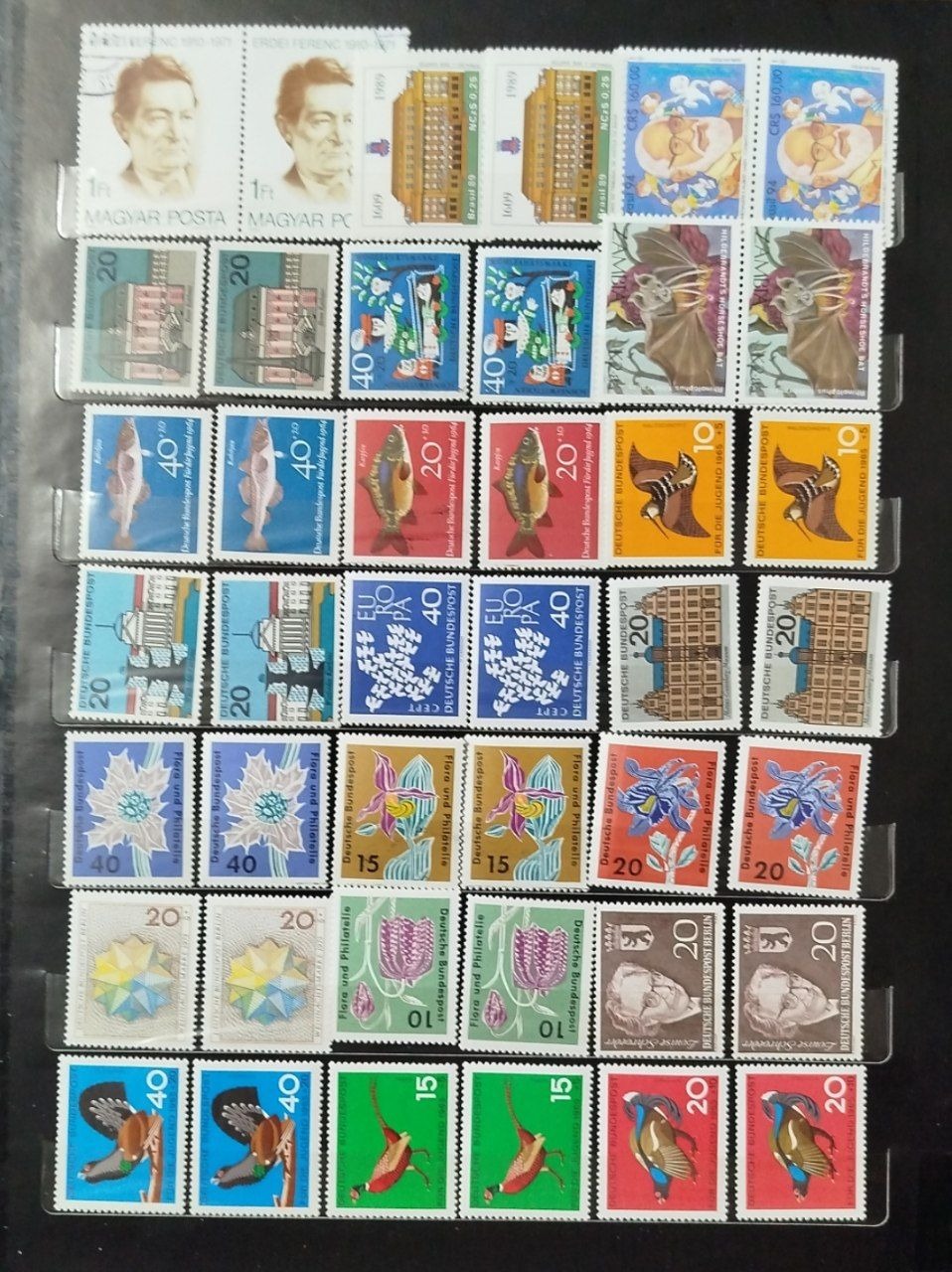 42 عدد تمبر خارجی