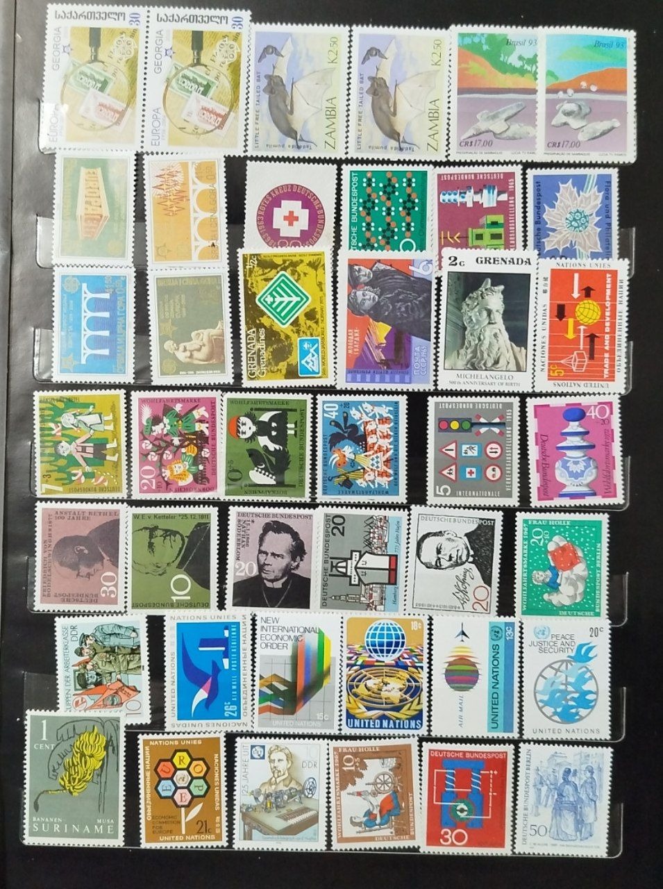 42 عدد تمبر خارجی