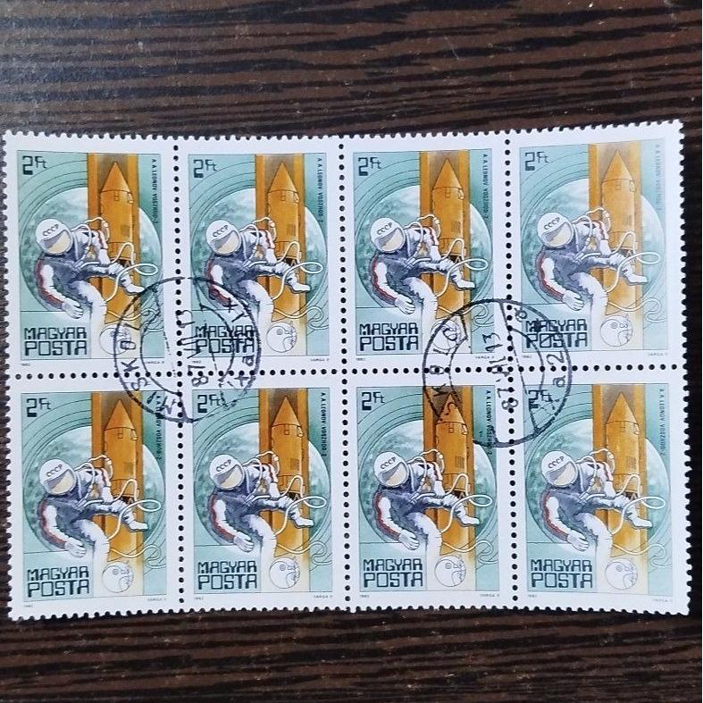 دو بلوک تمبر (با مهر تجاری )