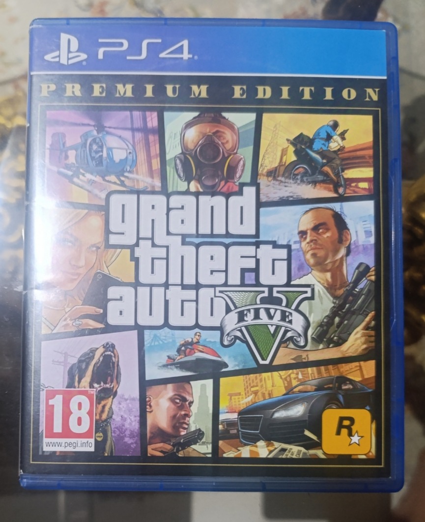بازی gta v پرمیوم ادیتیشن برای ps4 و ps5 در حد نو
