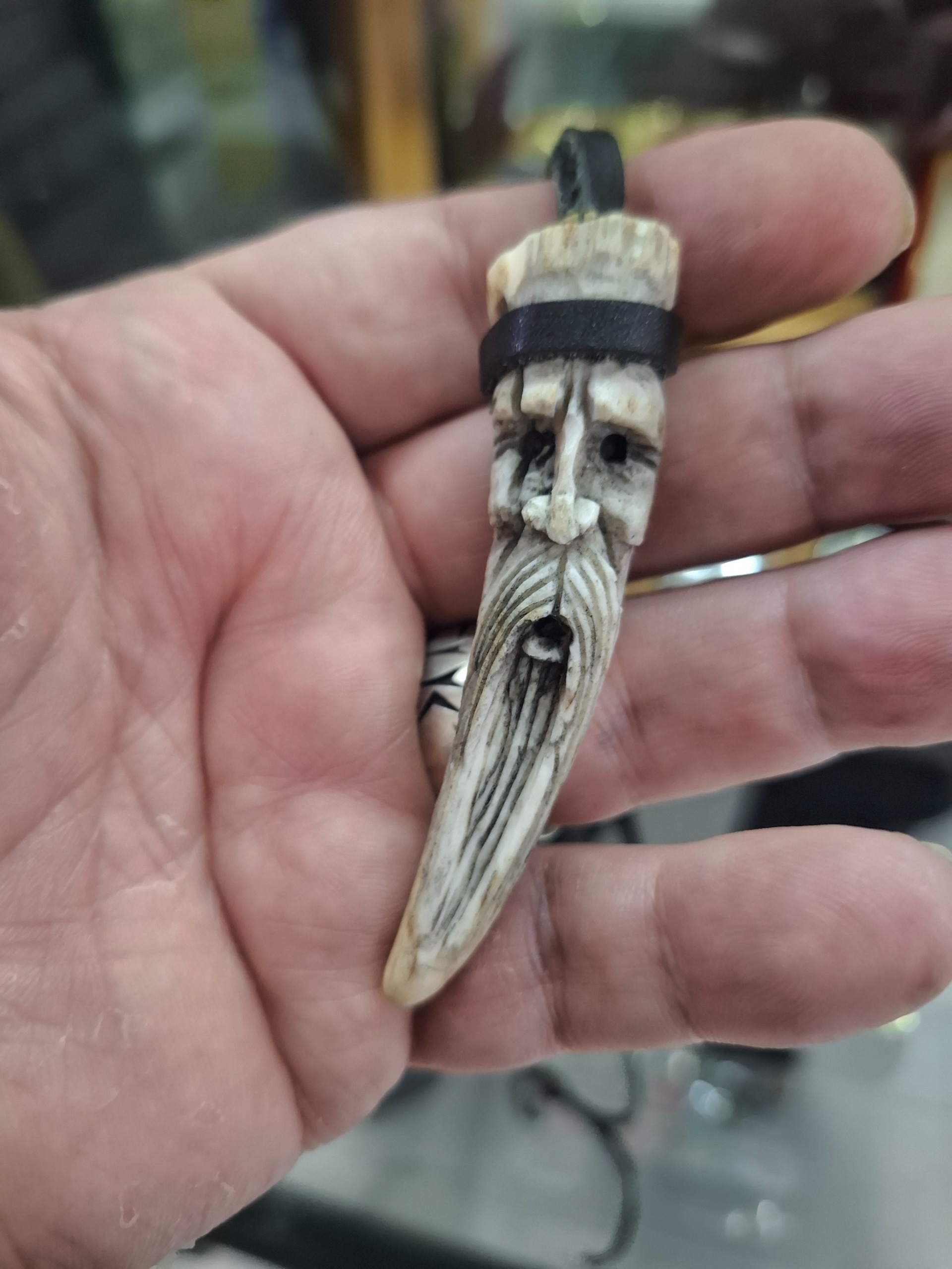 سر شاخ گوزن حکاکی شده فوق کلکسیونی