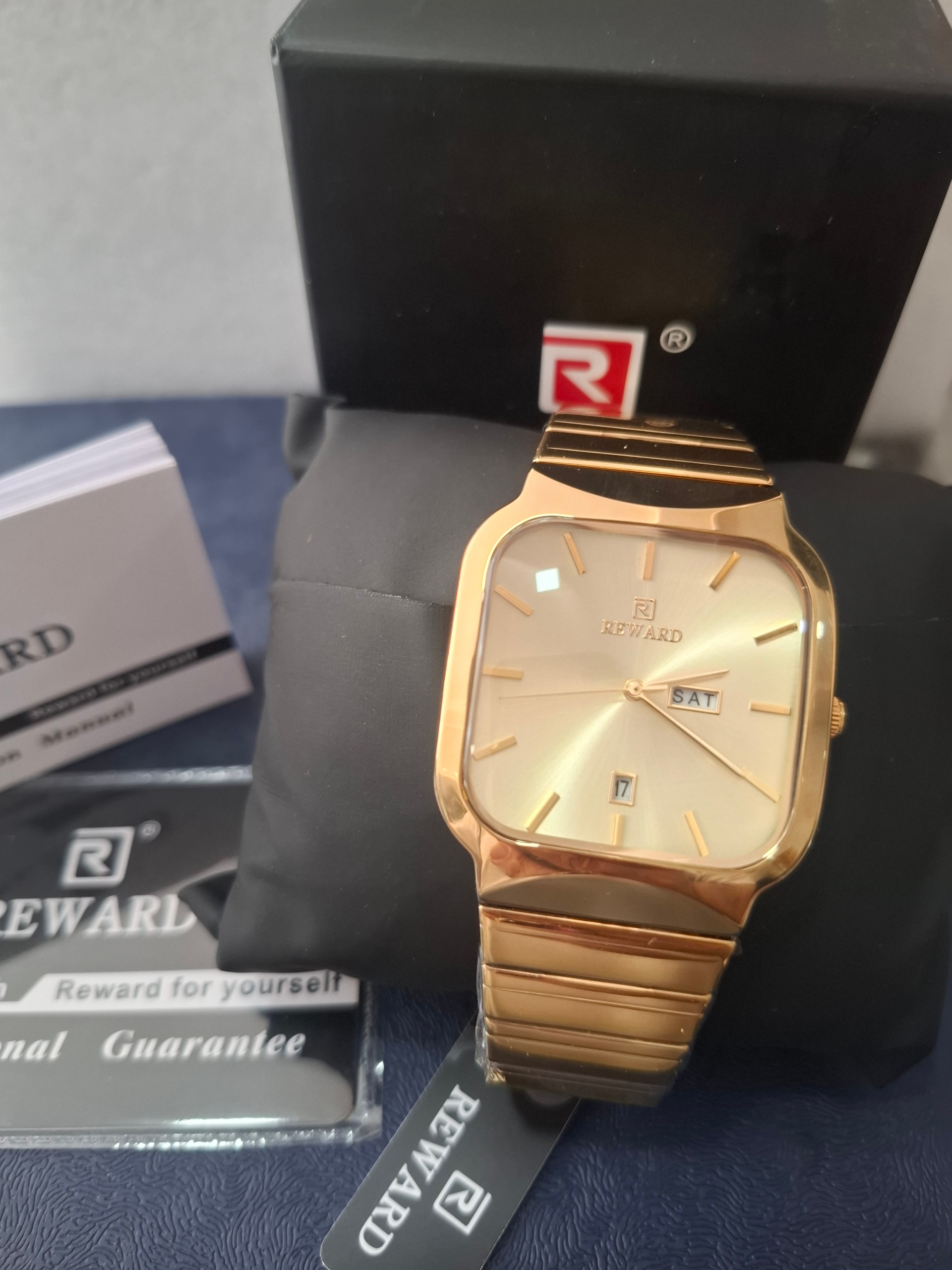 ساعت ریوارد اصل