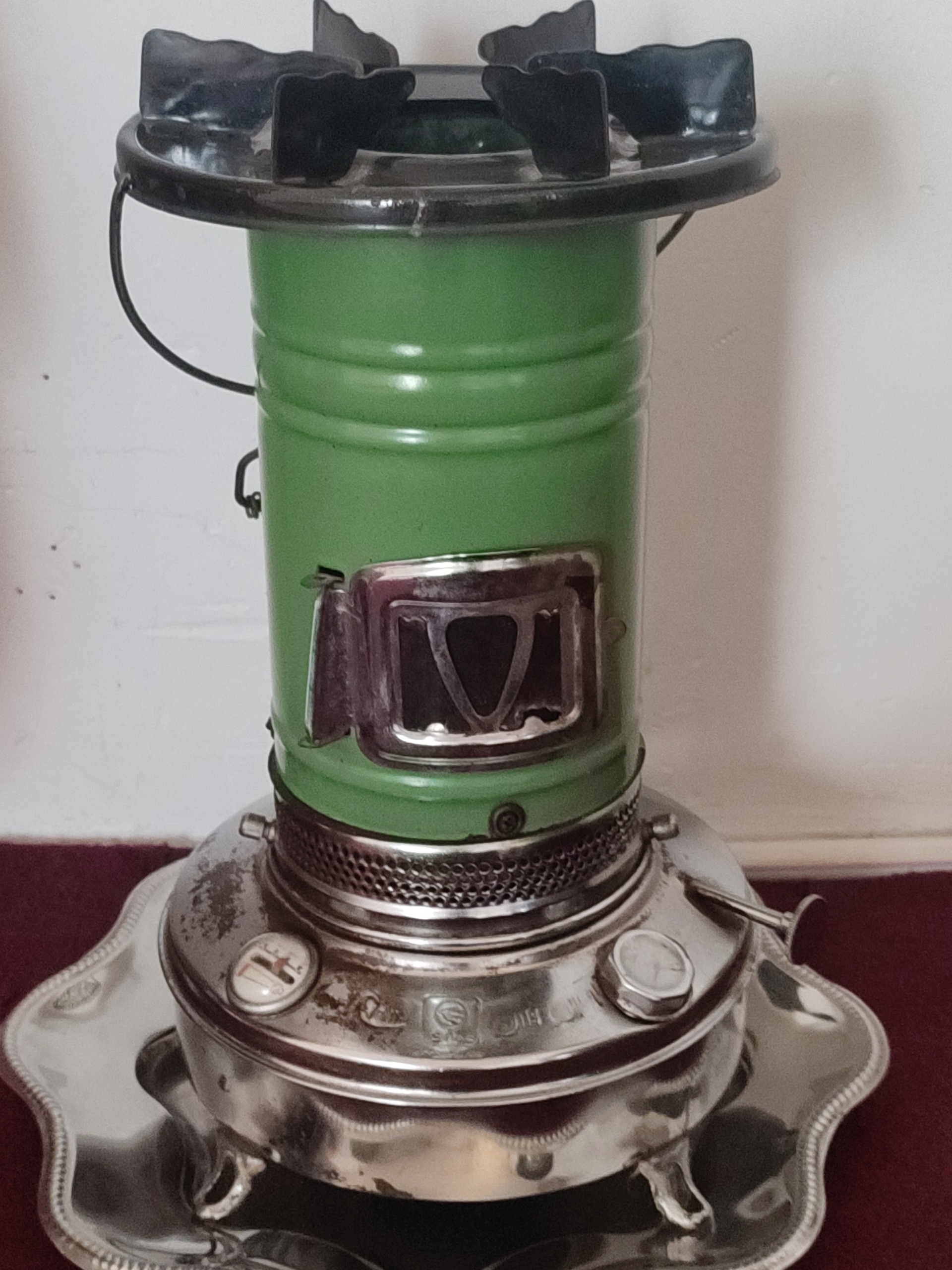 چراغ نفتی قدیمی