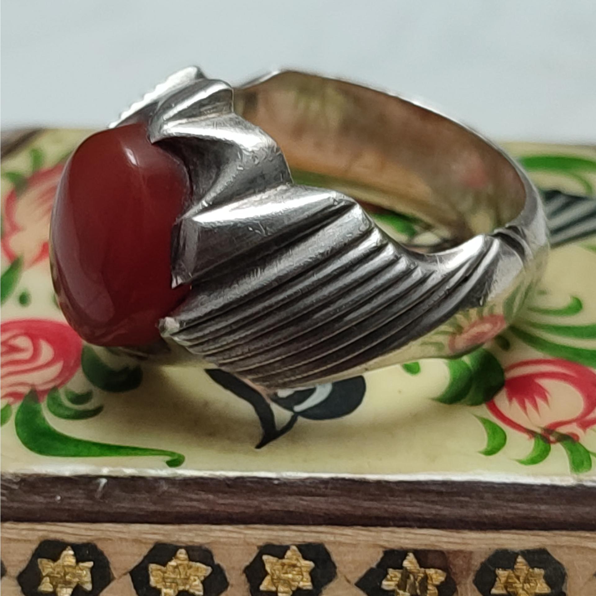 انگشتر دست ساز نقره مردانه با سنگ عقیق یمنی