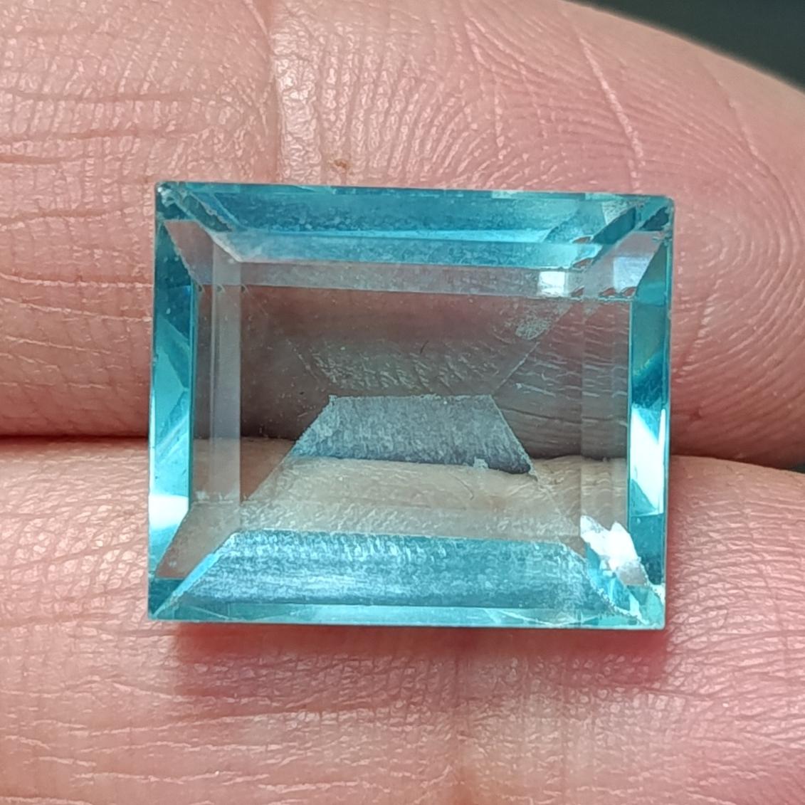 توپاز خوشرنگ غول پیکر