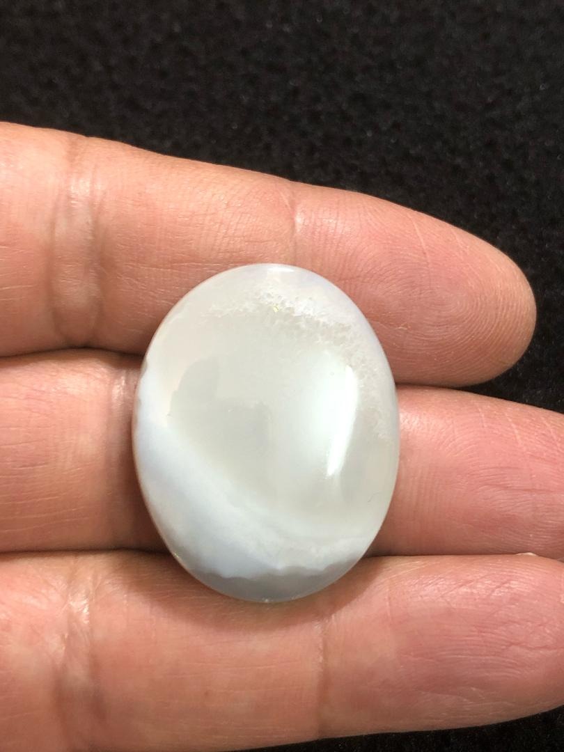 نگین انگشتری عقیق سفید معدنی