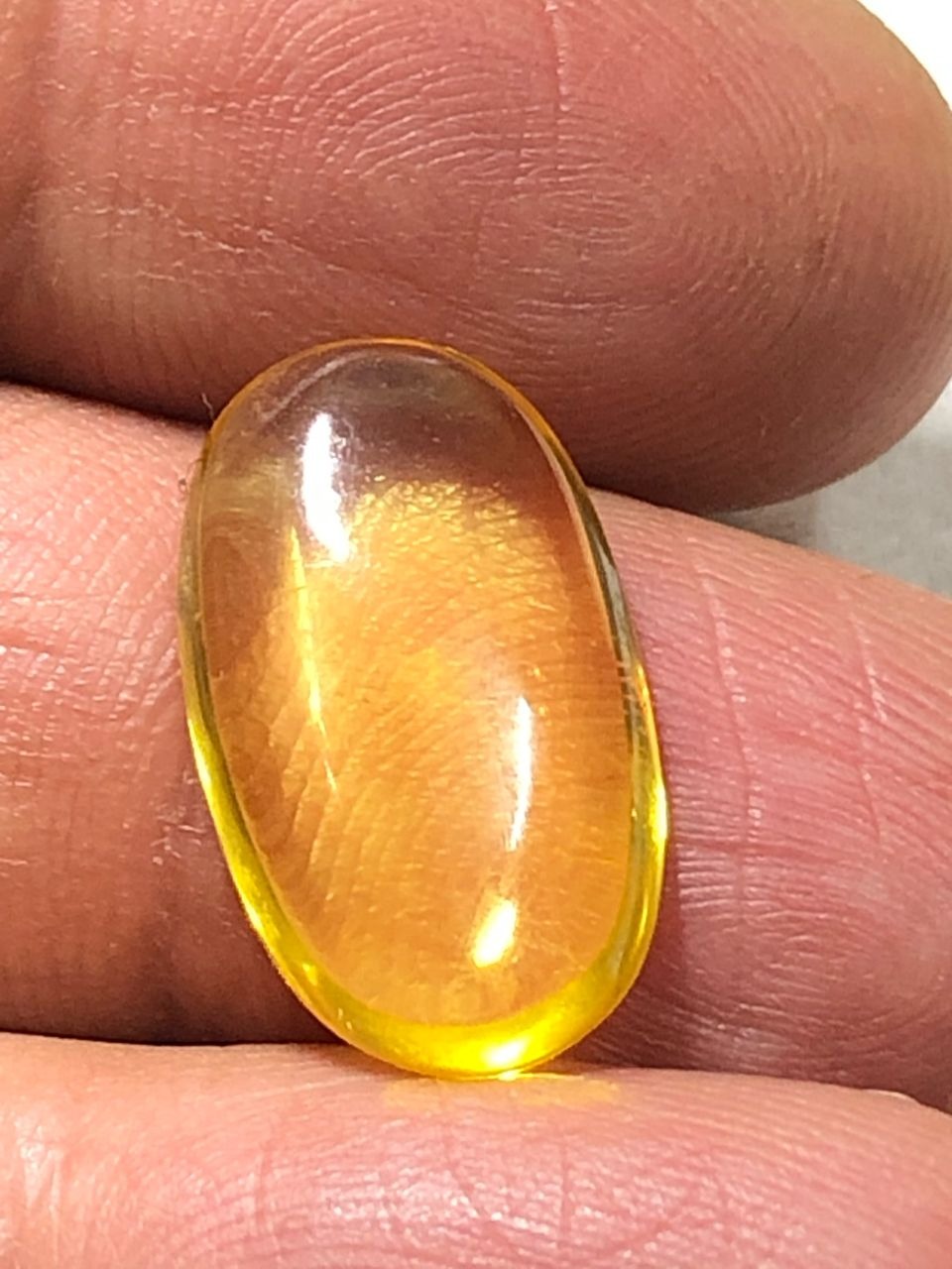 یاقوت زرد ملقب به زرقوم 22ق