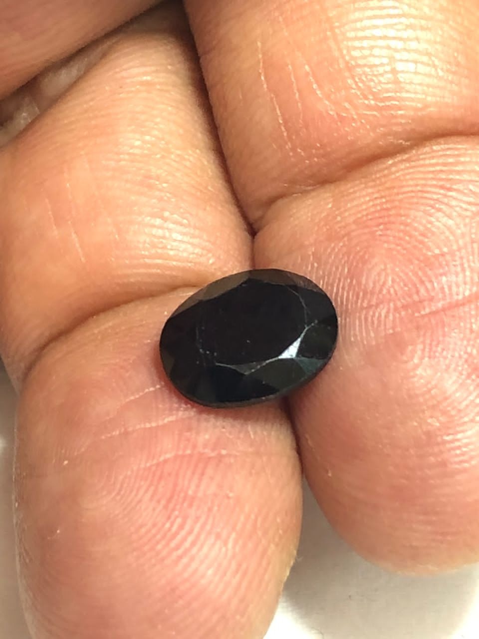 الماس سیاه موزانایت چشم نواز