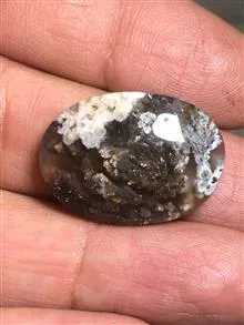 نگین