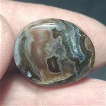نگین