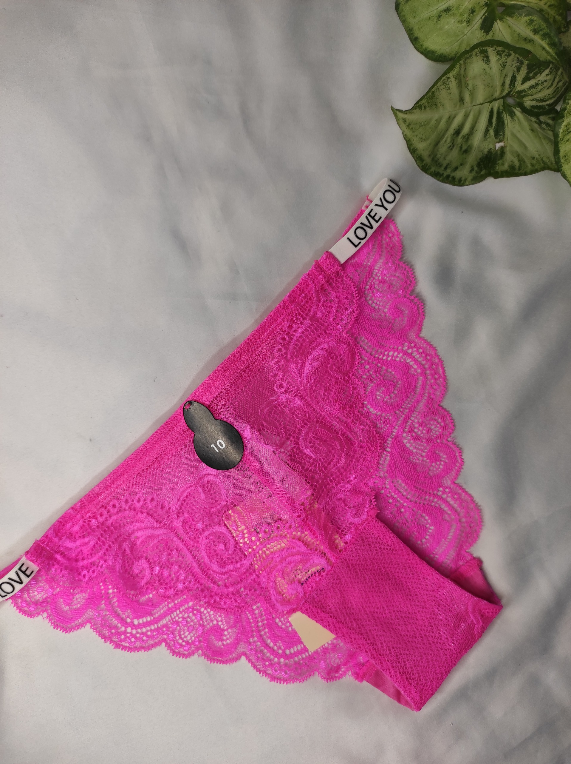 شورت سرخابی توری