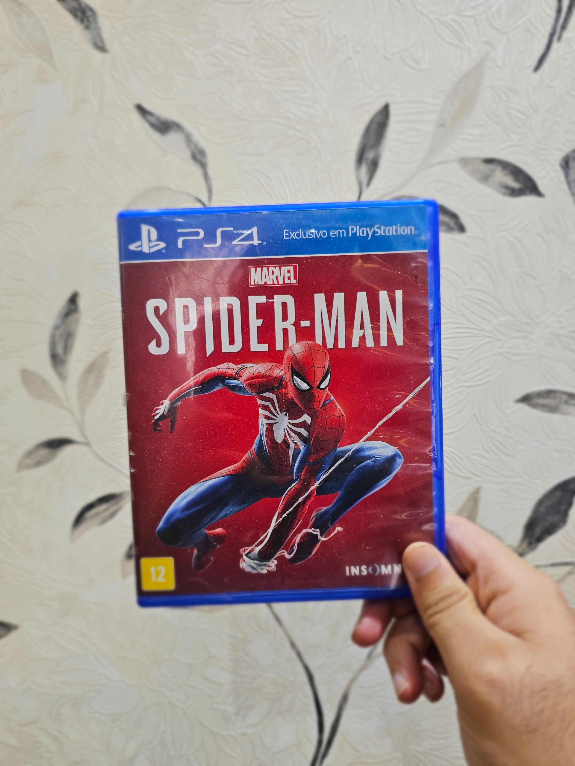 دیسک بازی spiderman ps4 (خط و خش دارد )