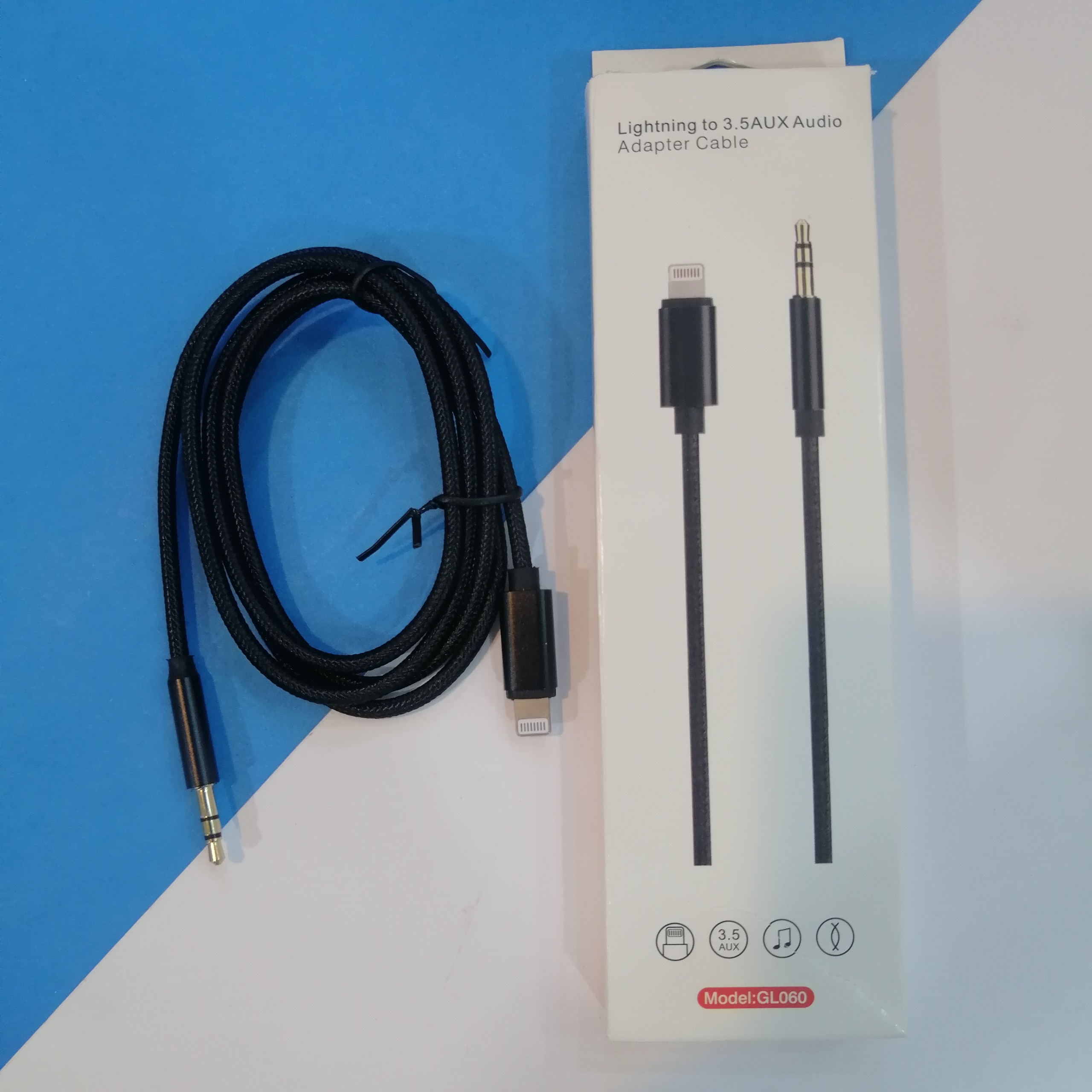 کابل aux آیفون