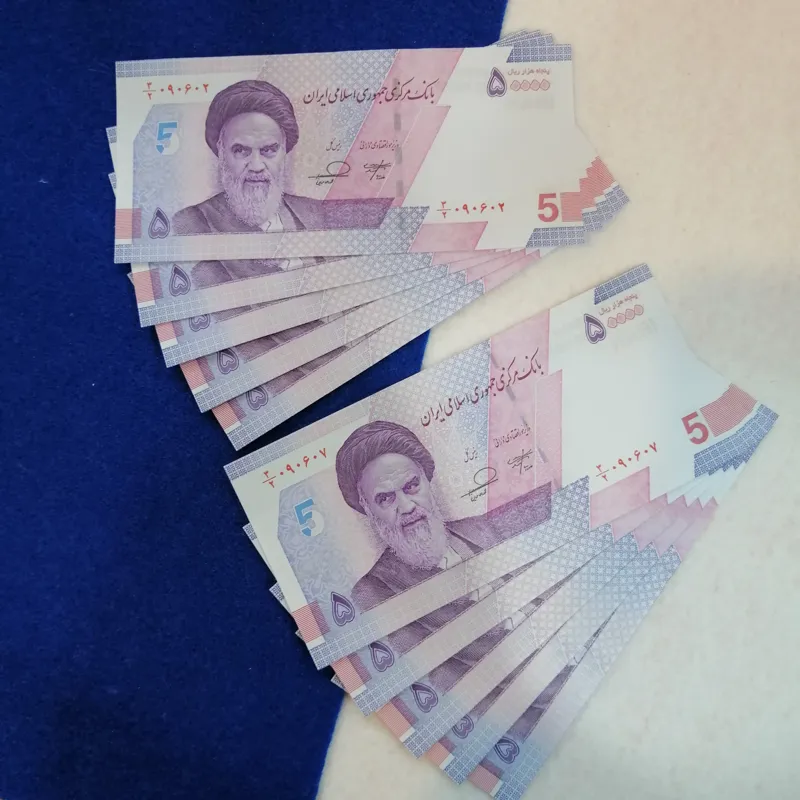 ست 10 عددی 5 هزارتومانی