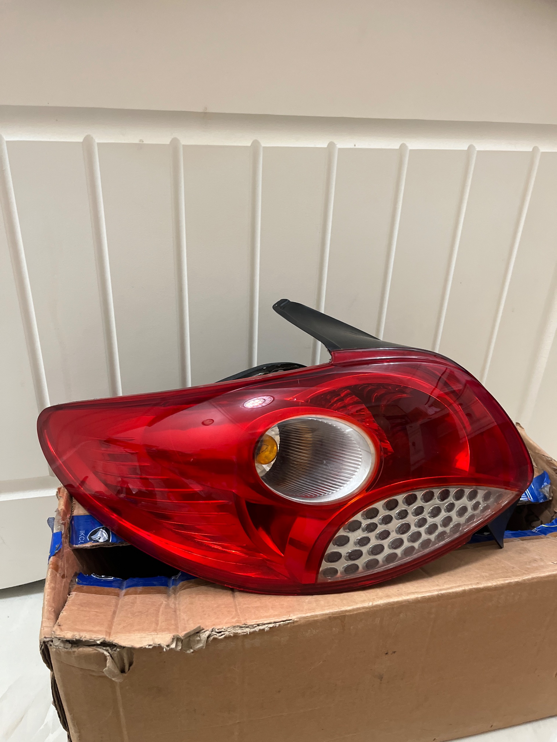 چراغ عقب 207 قدیم