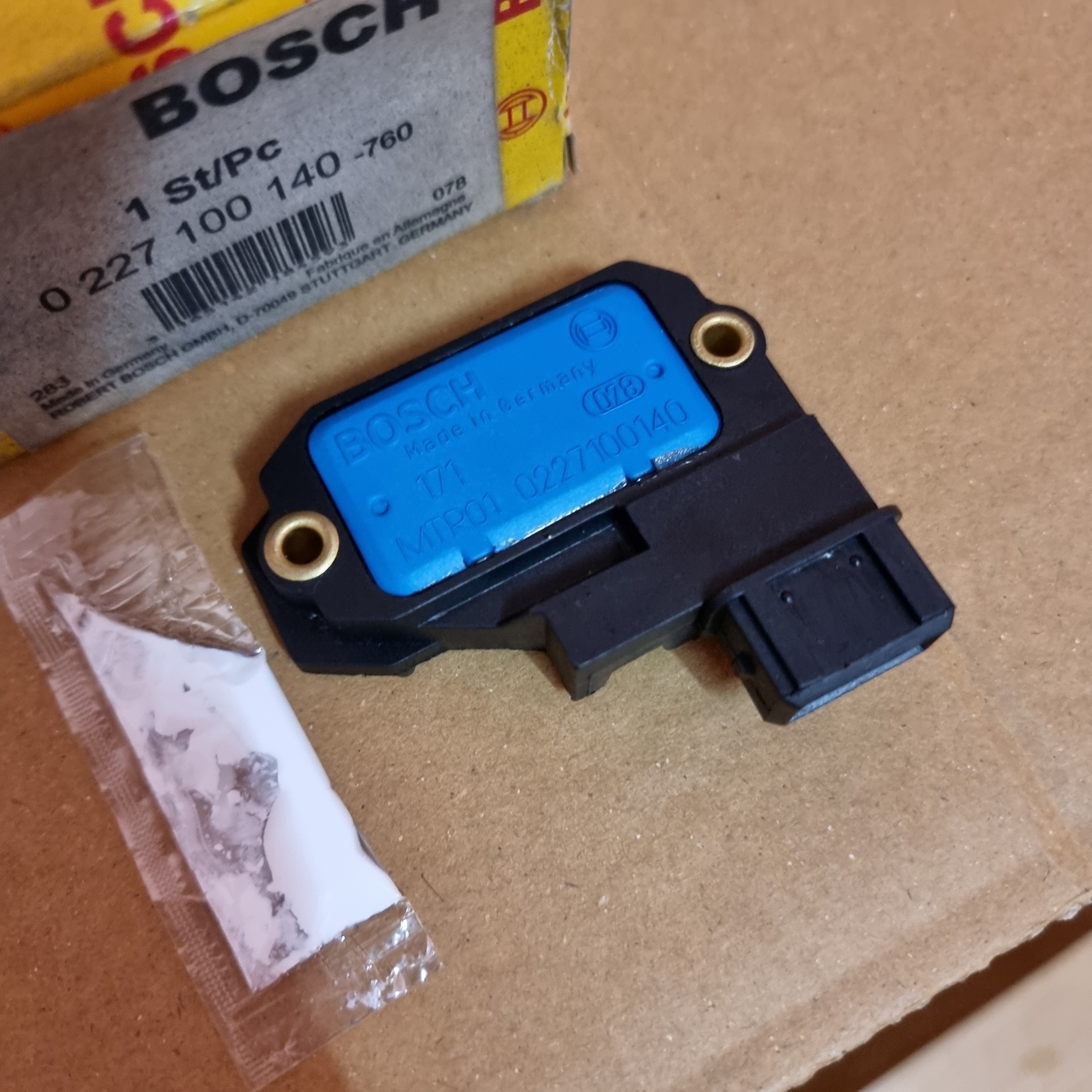 مگنت دلکو پژو 2000 آکبند بوش