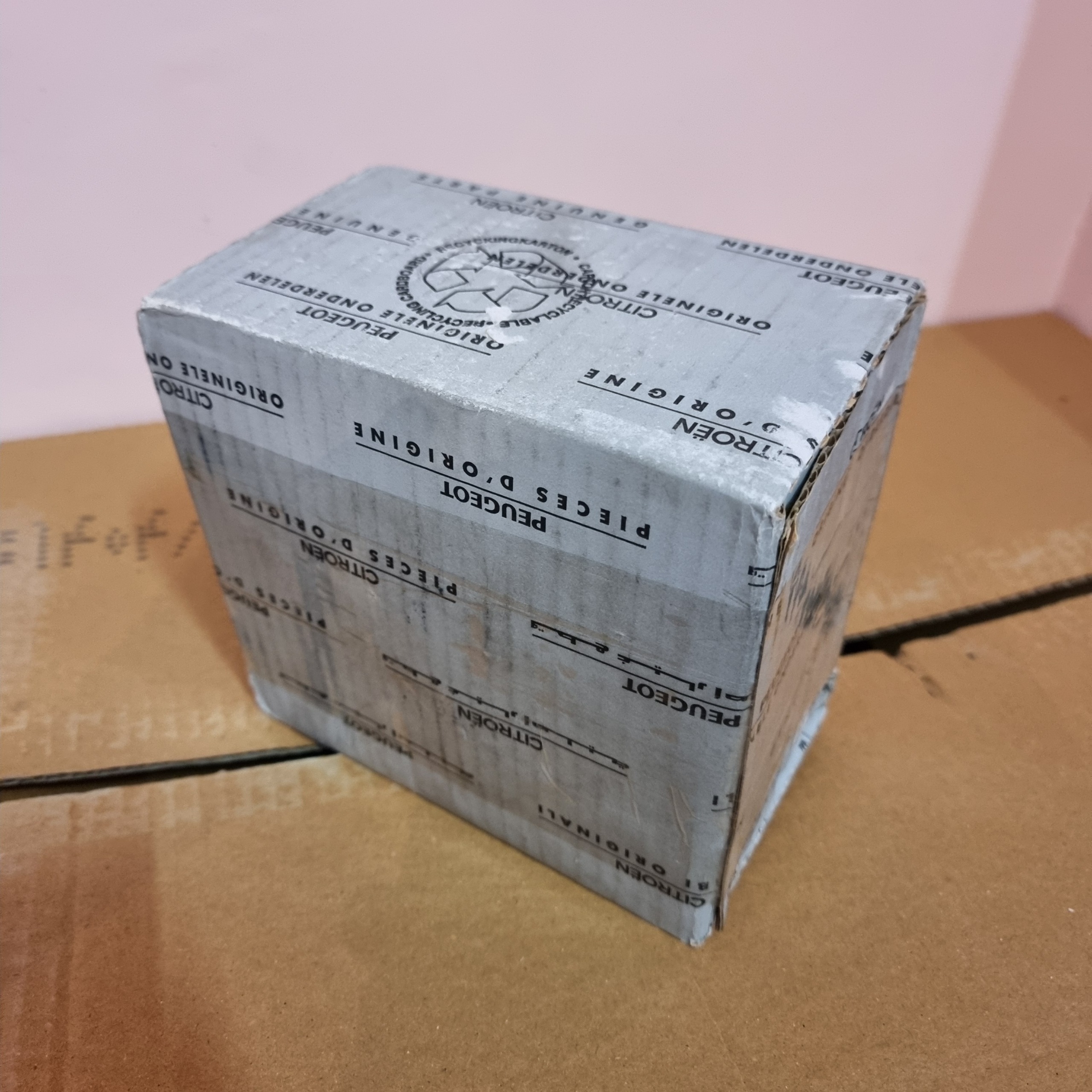 پمپ هیدرولیک فرمان پژو 405 آکبند فرانسه