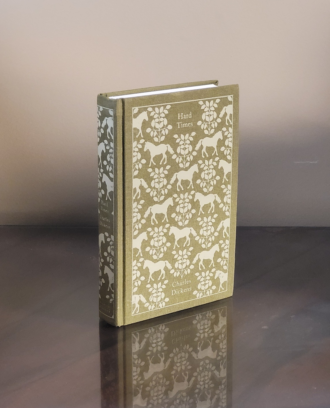 Hard times by Charles Dickens چارلز دیکنز