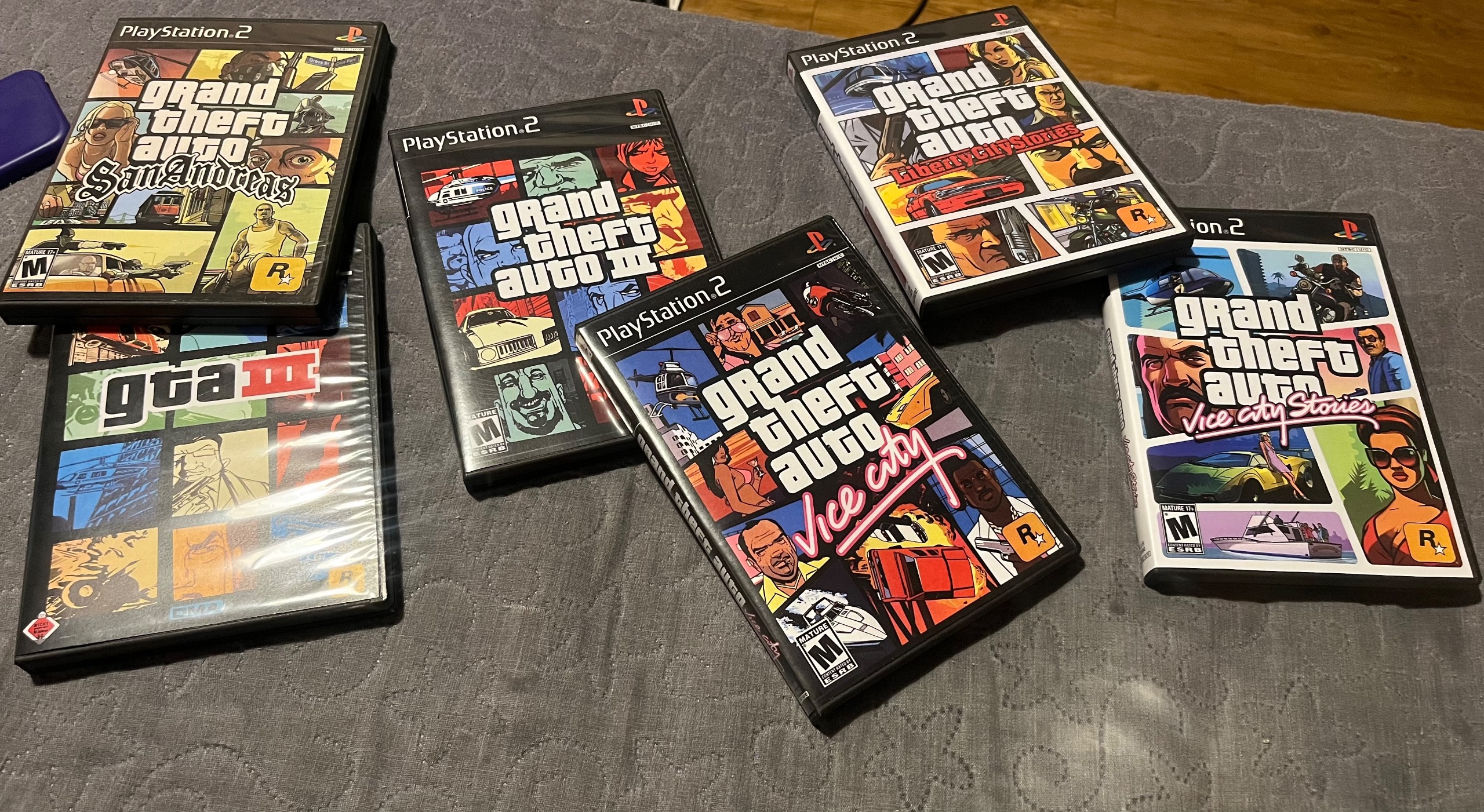 قاب بازی های gta ps2 جی تی ای