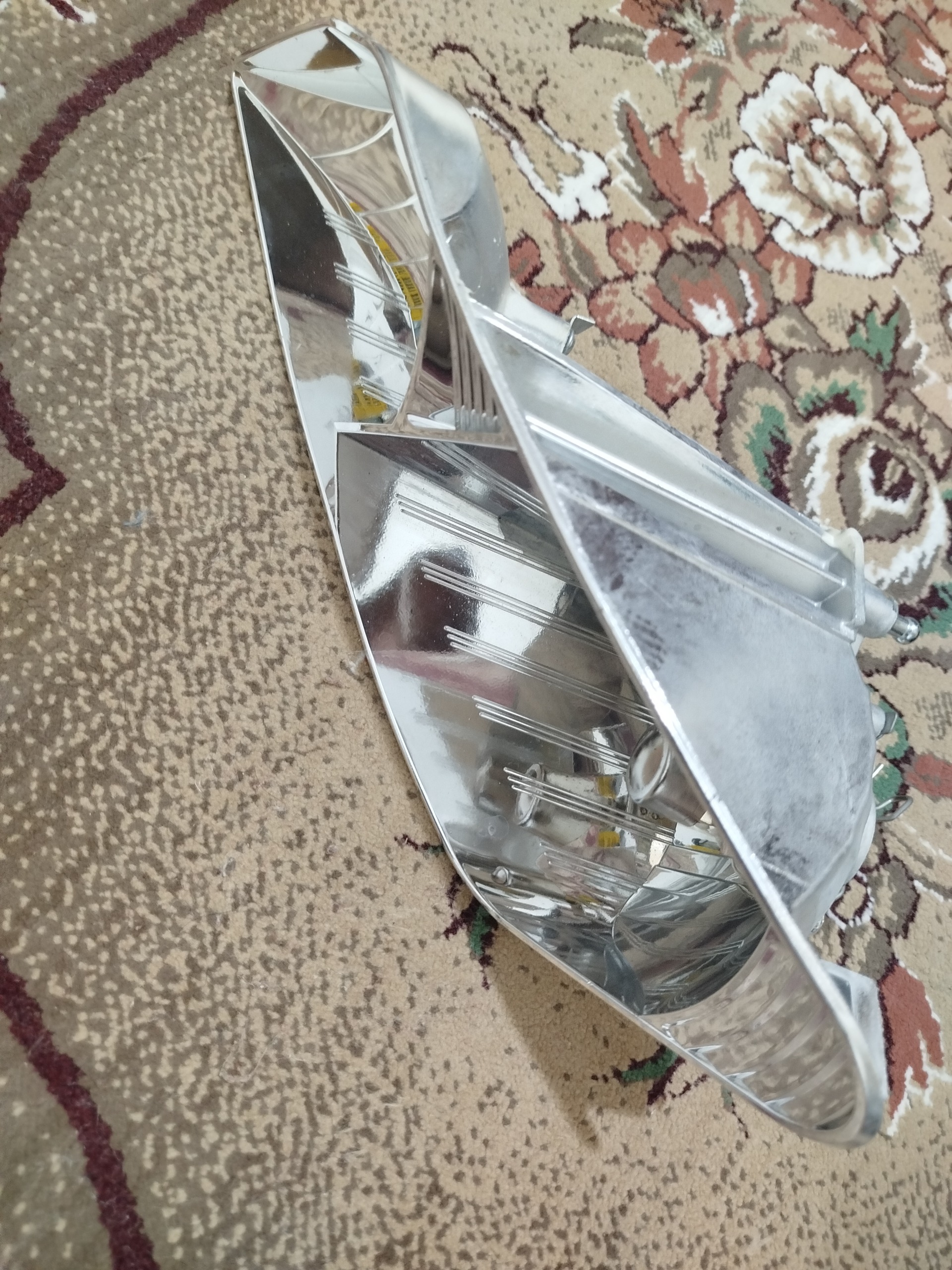 رفلکتور چراغ راناپلاس