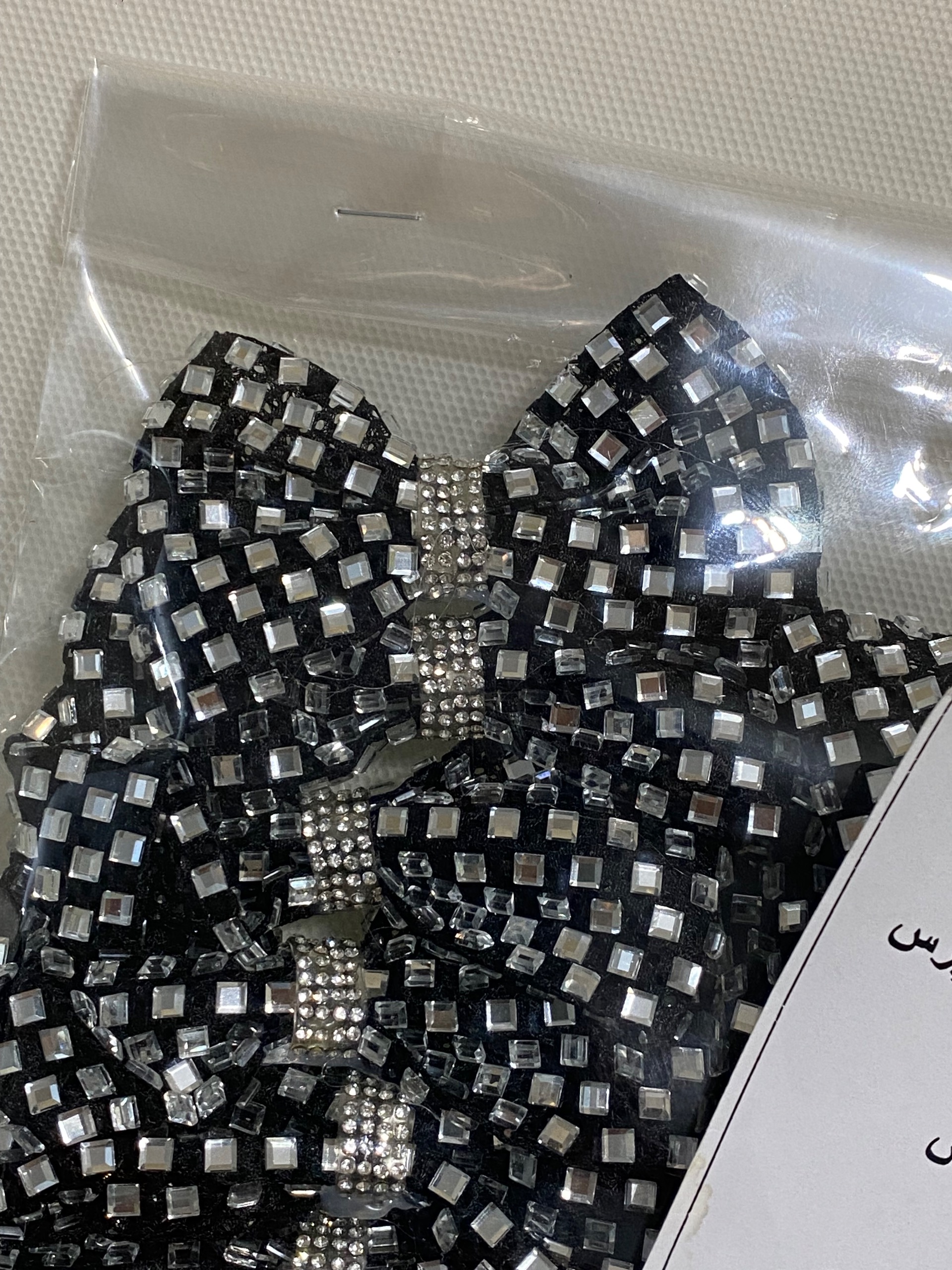 پاپیون نگینی کفش