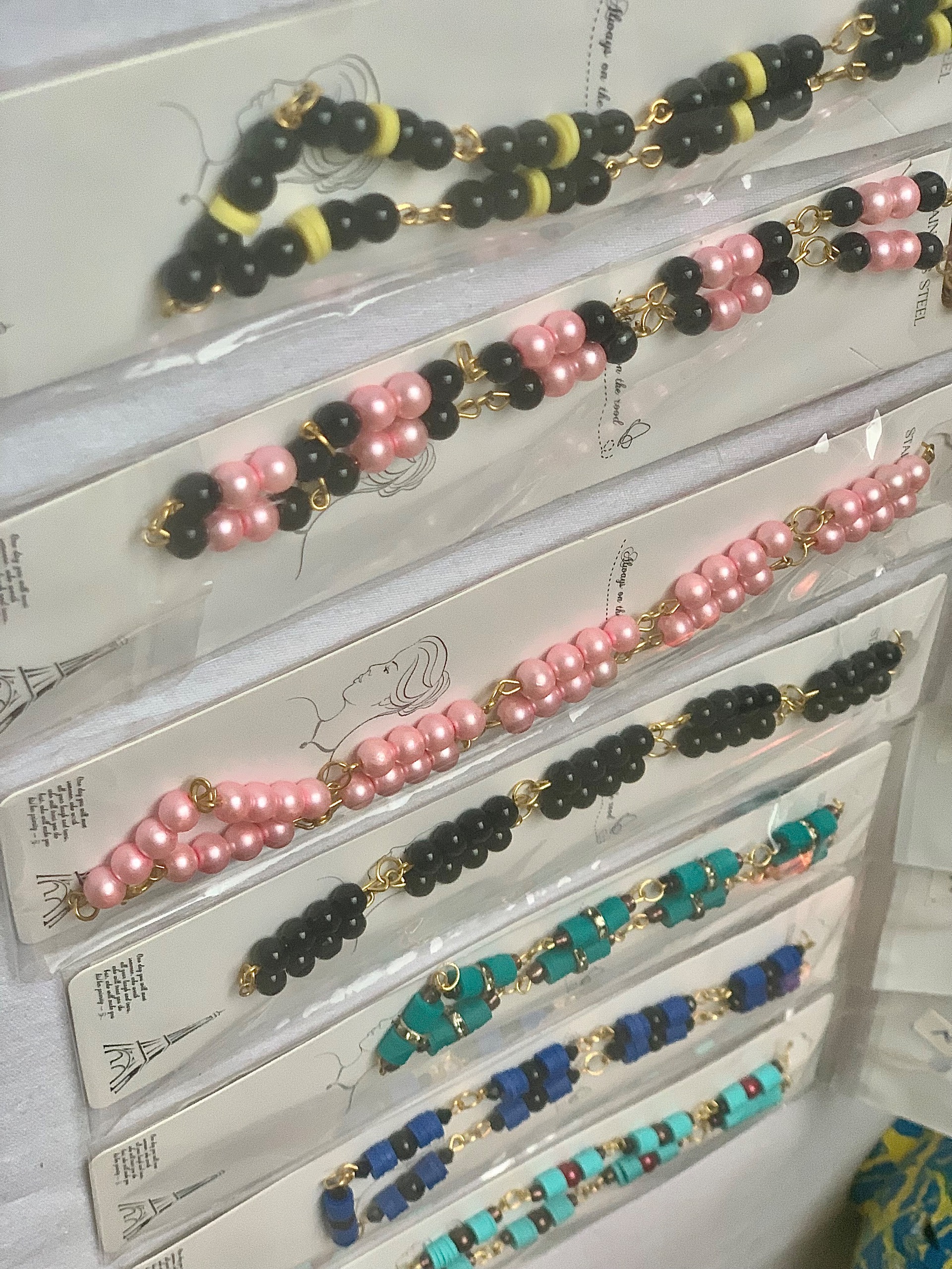 8 عدد گردنبند مرواریدی و فیمویی (عمده)