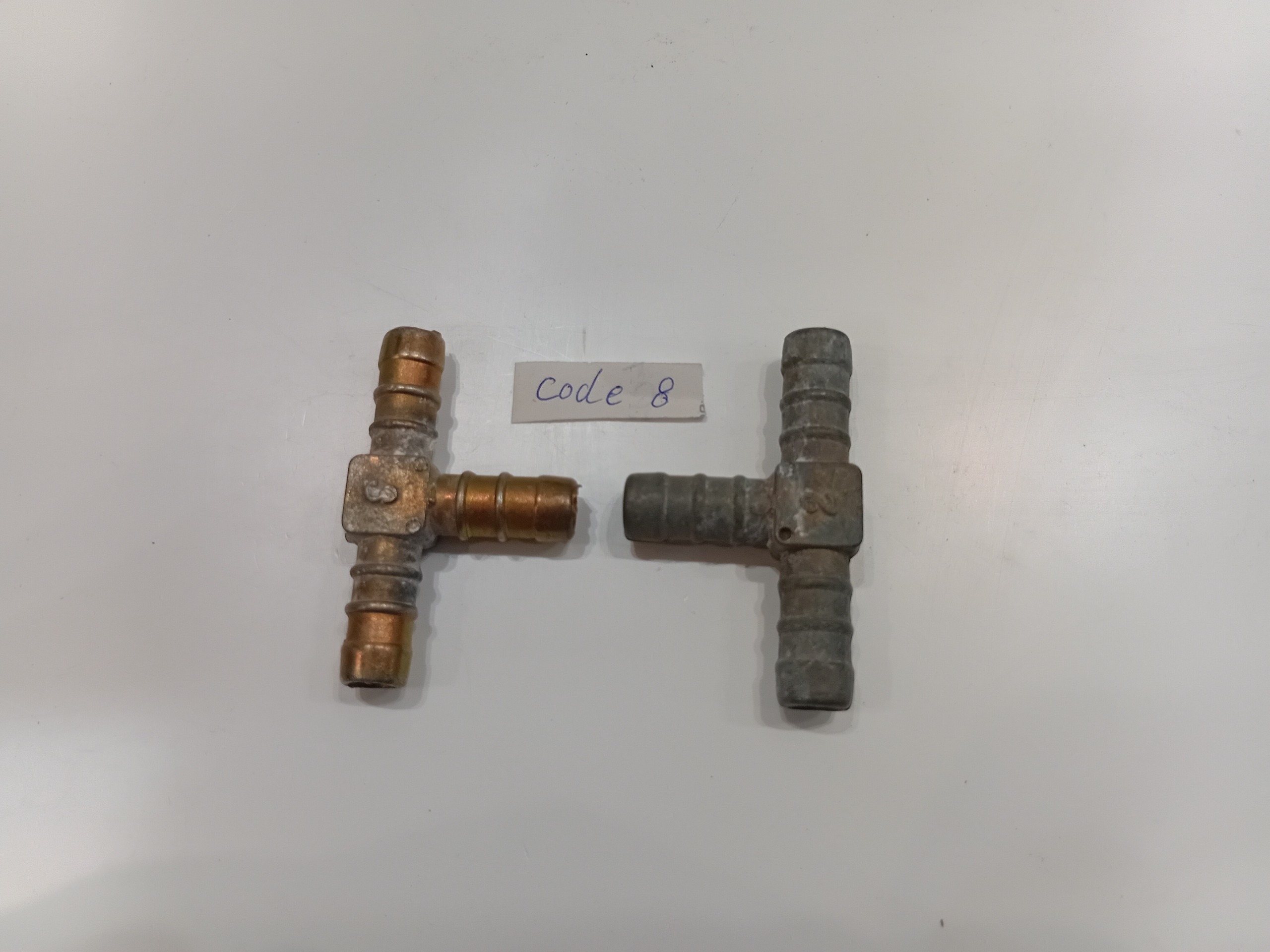 سه راهی شلنگ گاز و آب