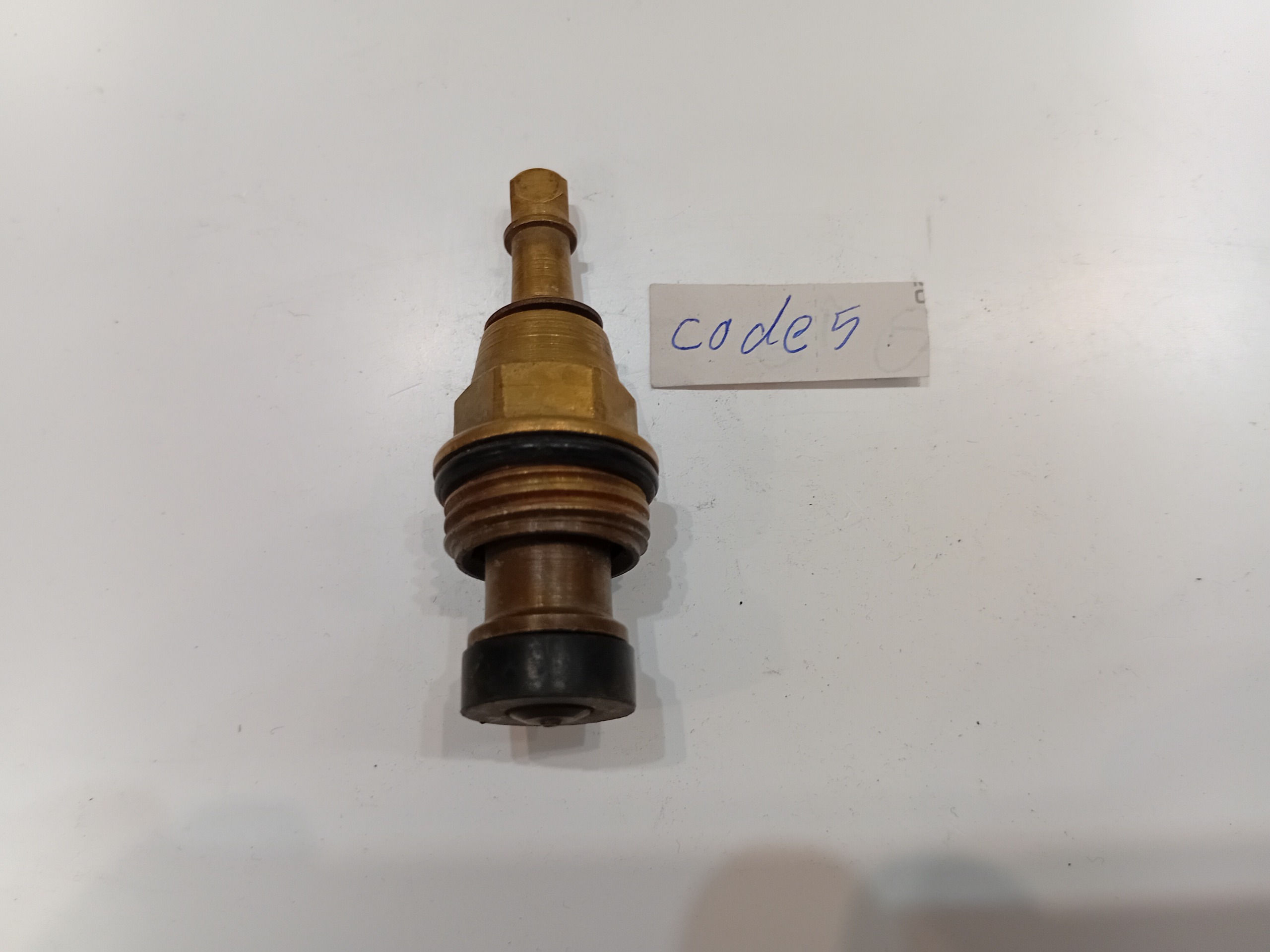 مغزی یا بالا تنه شیر برنجی 1/2