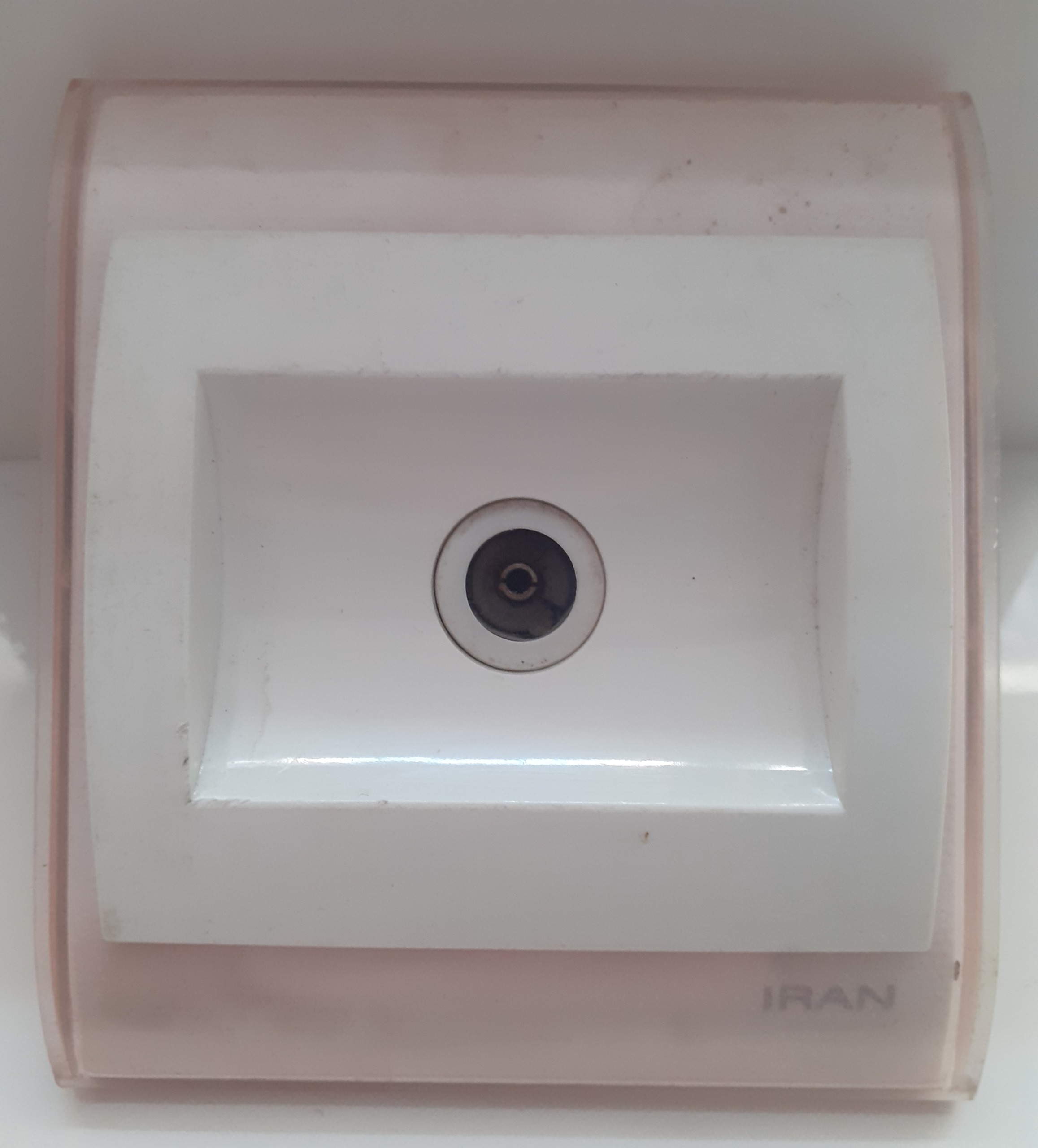 پریز آنتن یا سوکت آنتن ترنسپورت