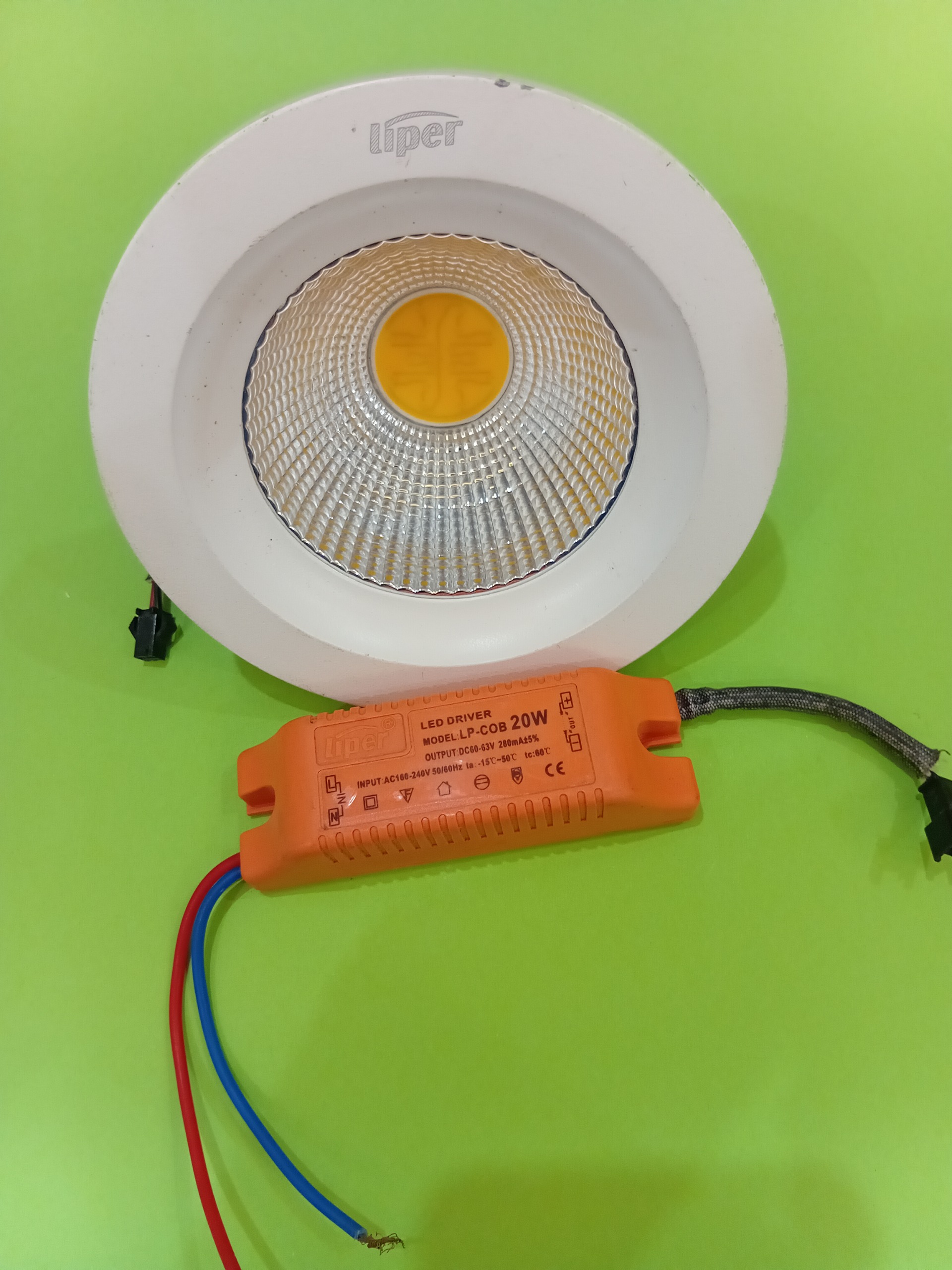 لامپ cob برند لیپر