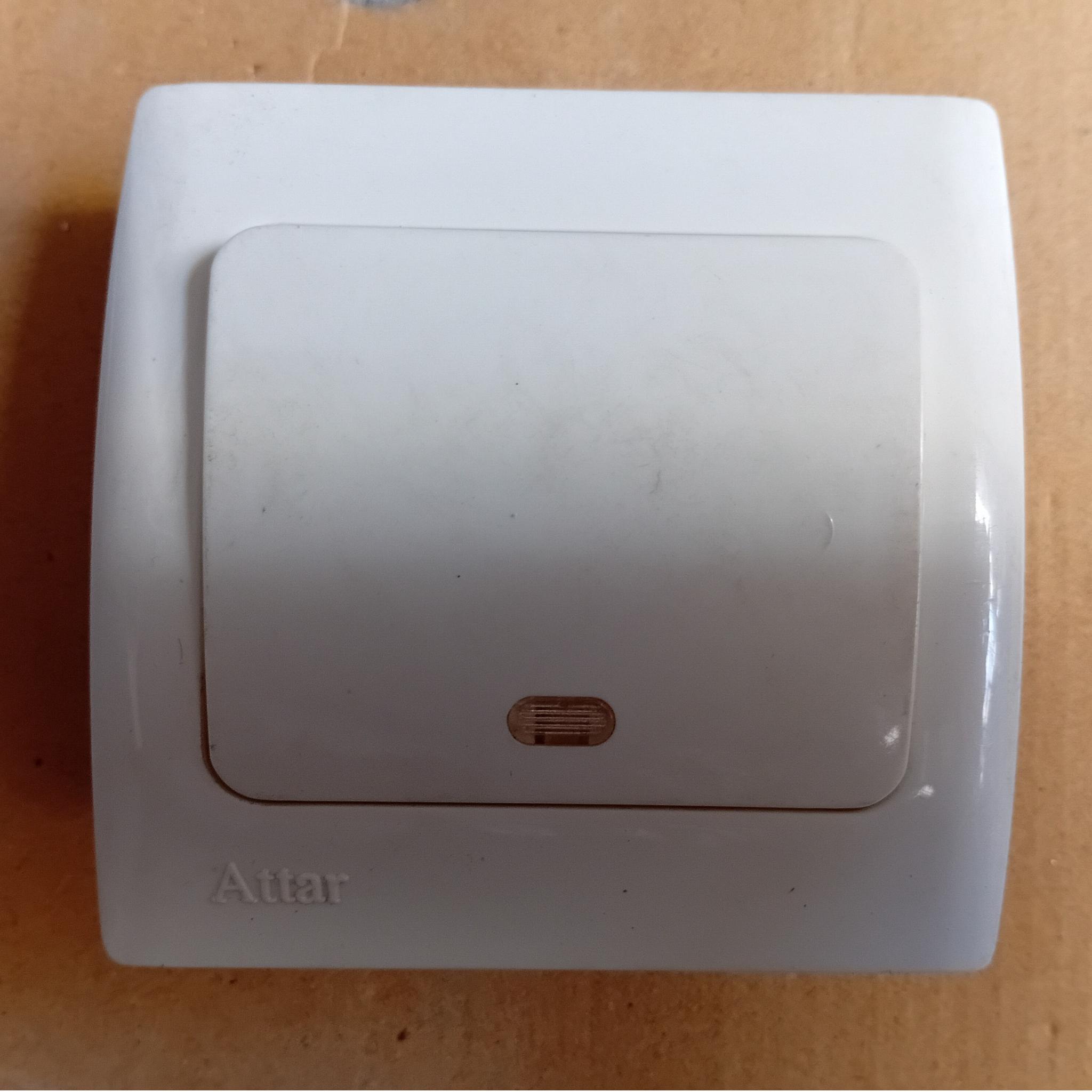 کلید یک پل سفید