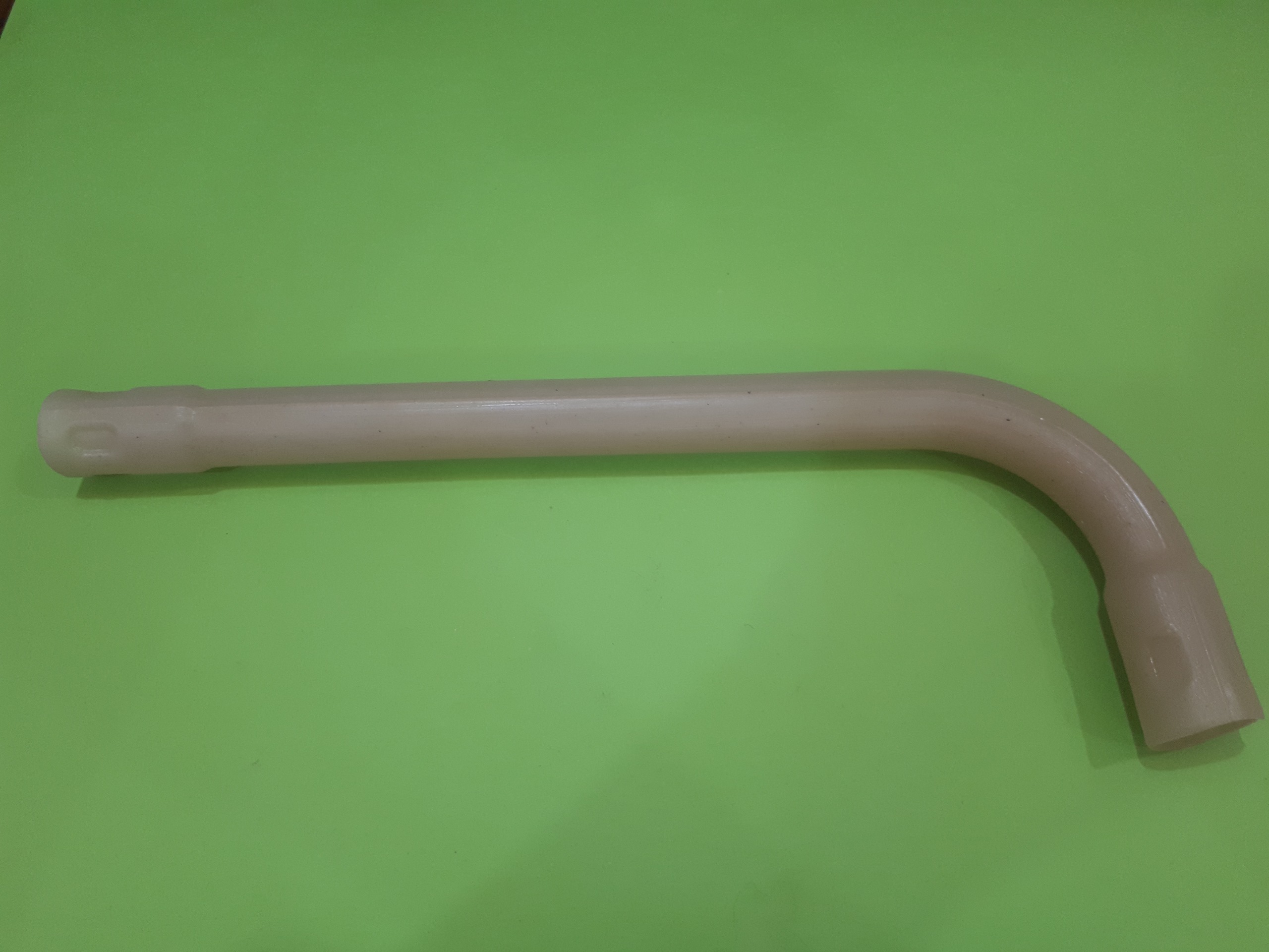 زانو لوله پولیکا یا پو وی سی برق