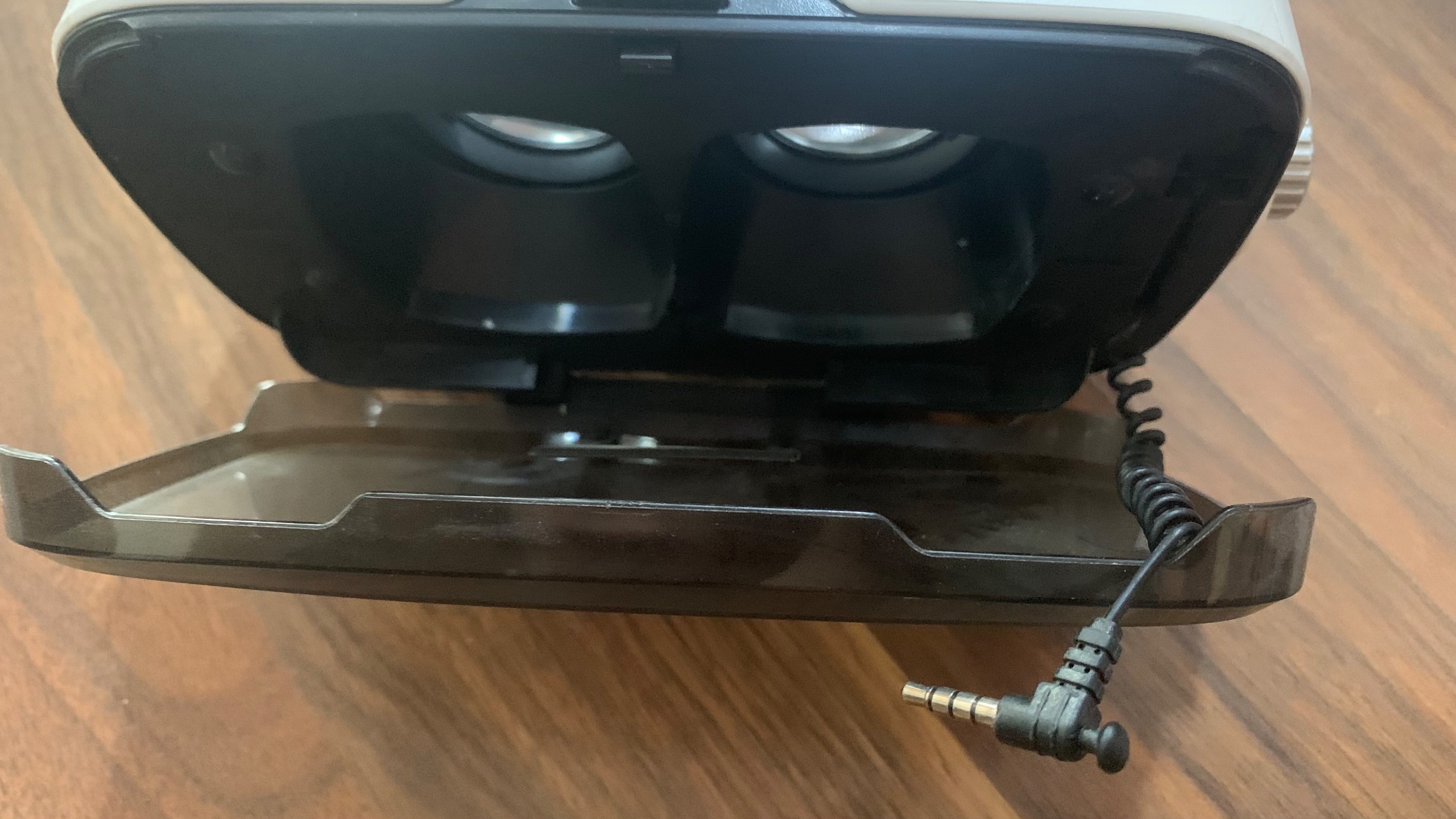 عینک سه بعدی